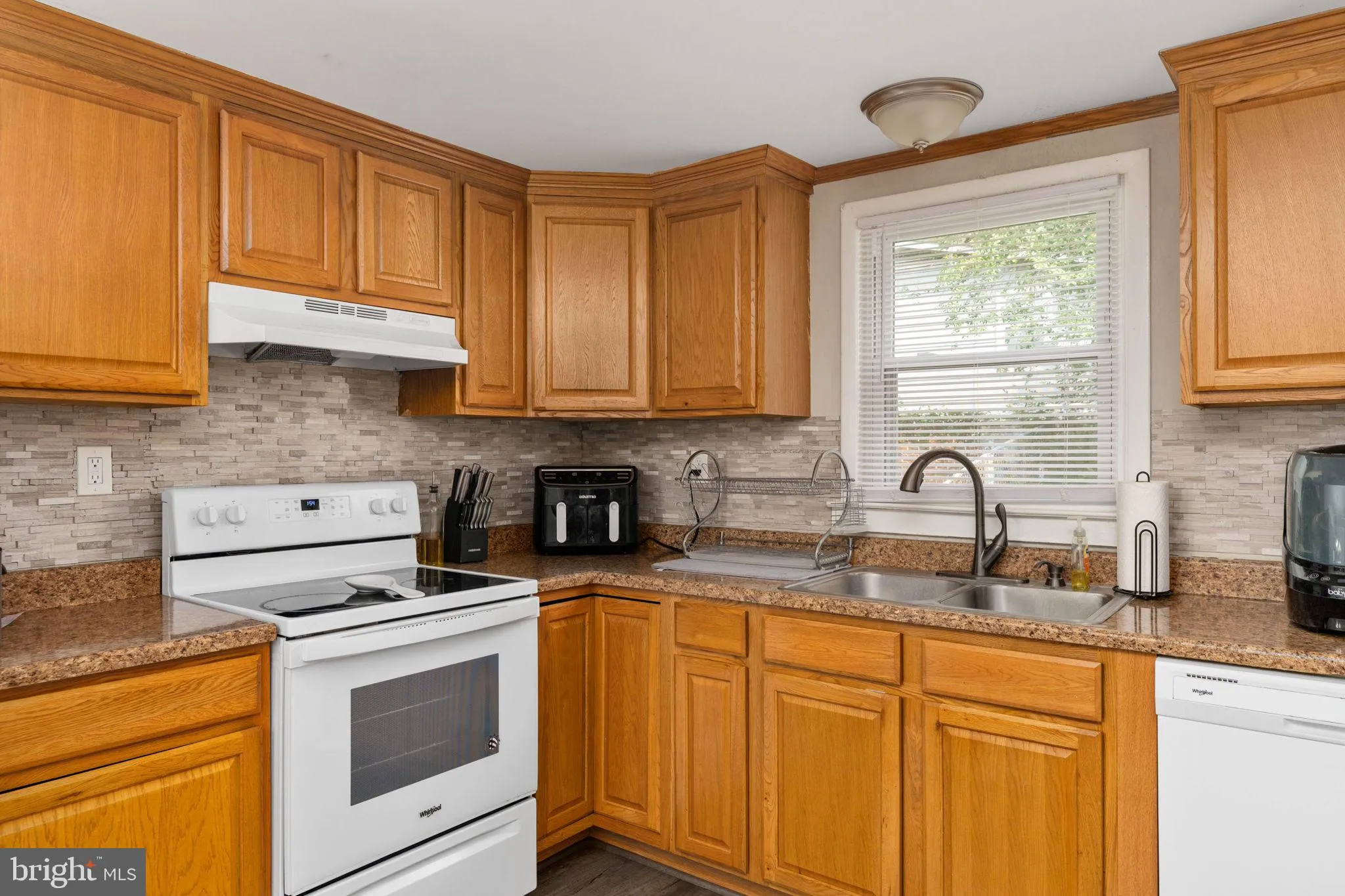 Fredericksburg, Virginia 22407, United States, 3 Bedrooms Bedrooms, ,2 BathroomsBathrooms,Residential,Contingent,214274