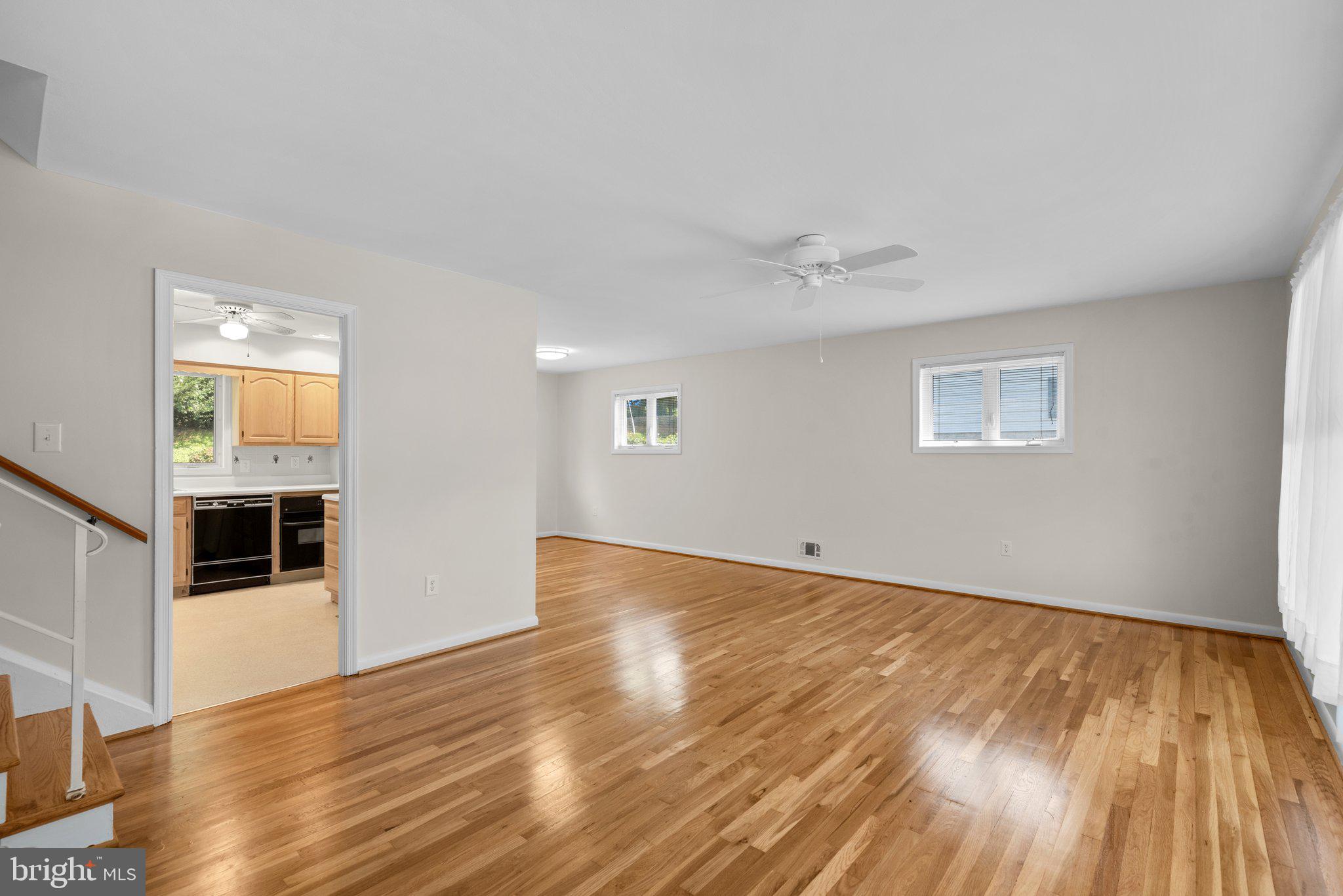 ROLLINGWOOD - Residential