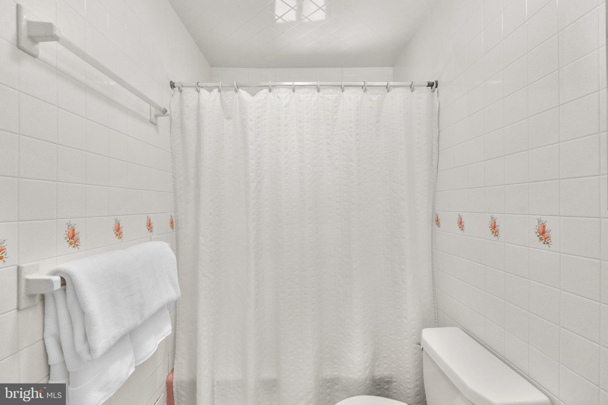 ROLLINGWOOD - Residential