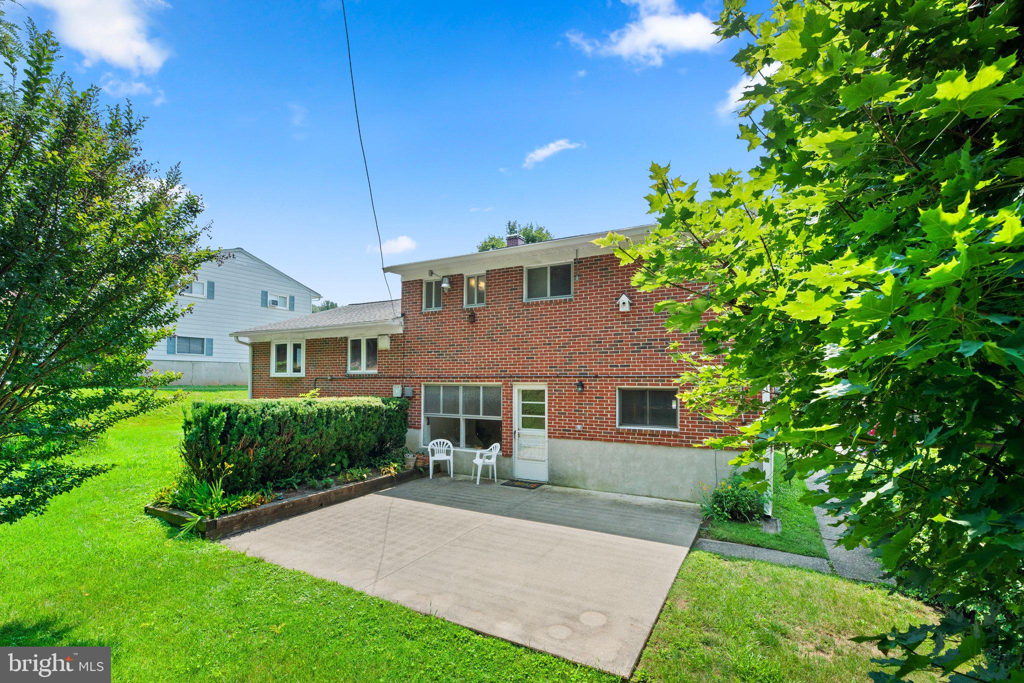 ROLLINGWOOD - Residential