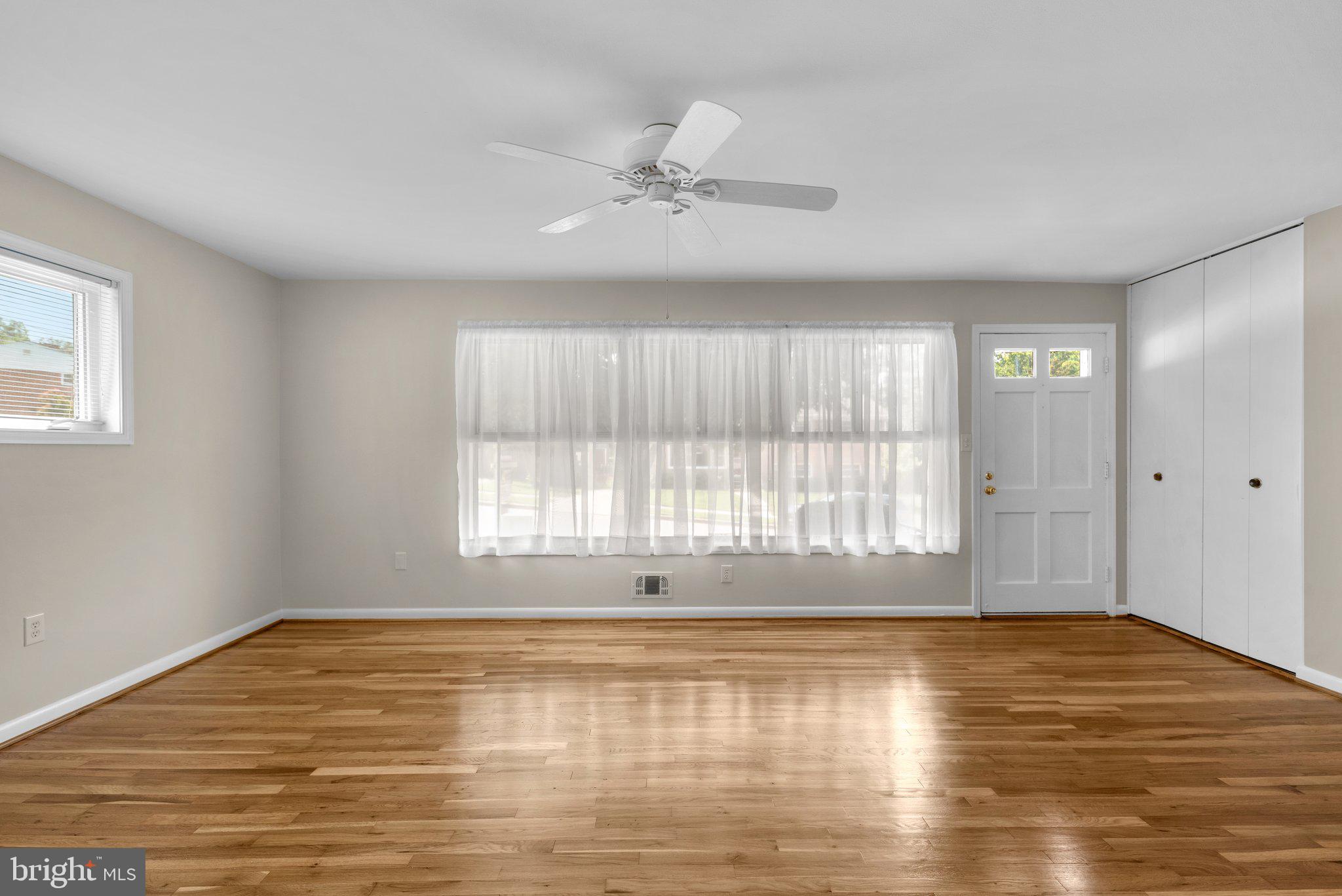 ROLLINGWOOD - Residential