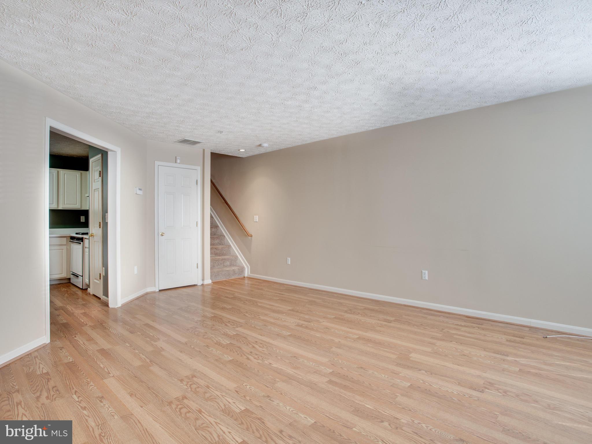 ANNAPOLIS OVERLOOK - Residential