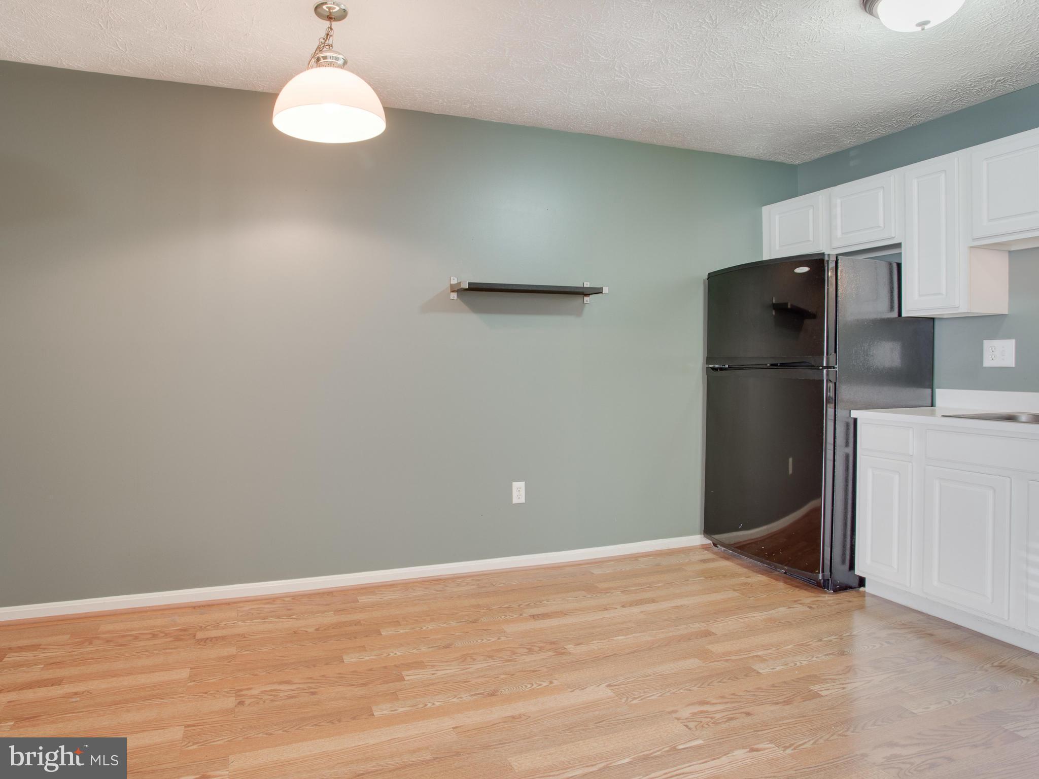 ANNAPOLIS OVERLOOK - Residential