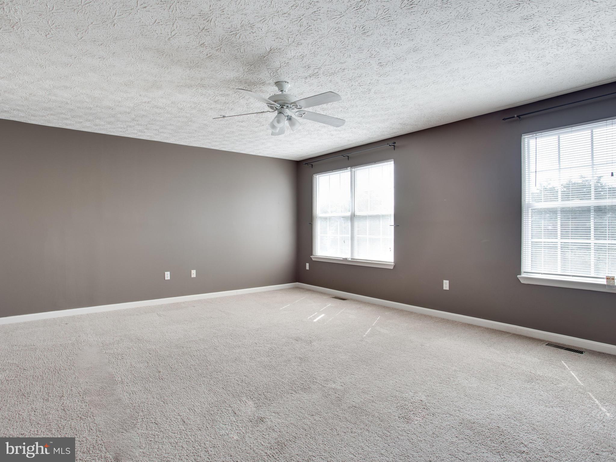 ANNAPOLIS OVERLOOK - Residential