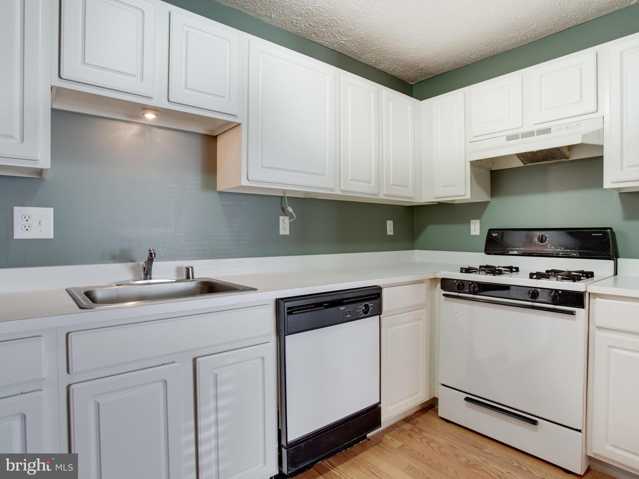 ANNAPOLIS OVERLOOK - Residential