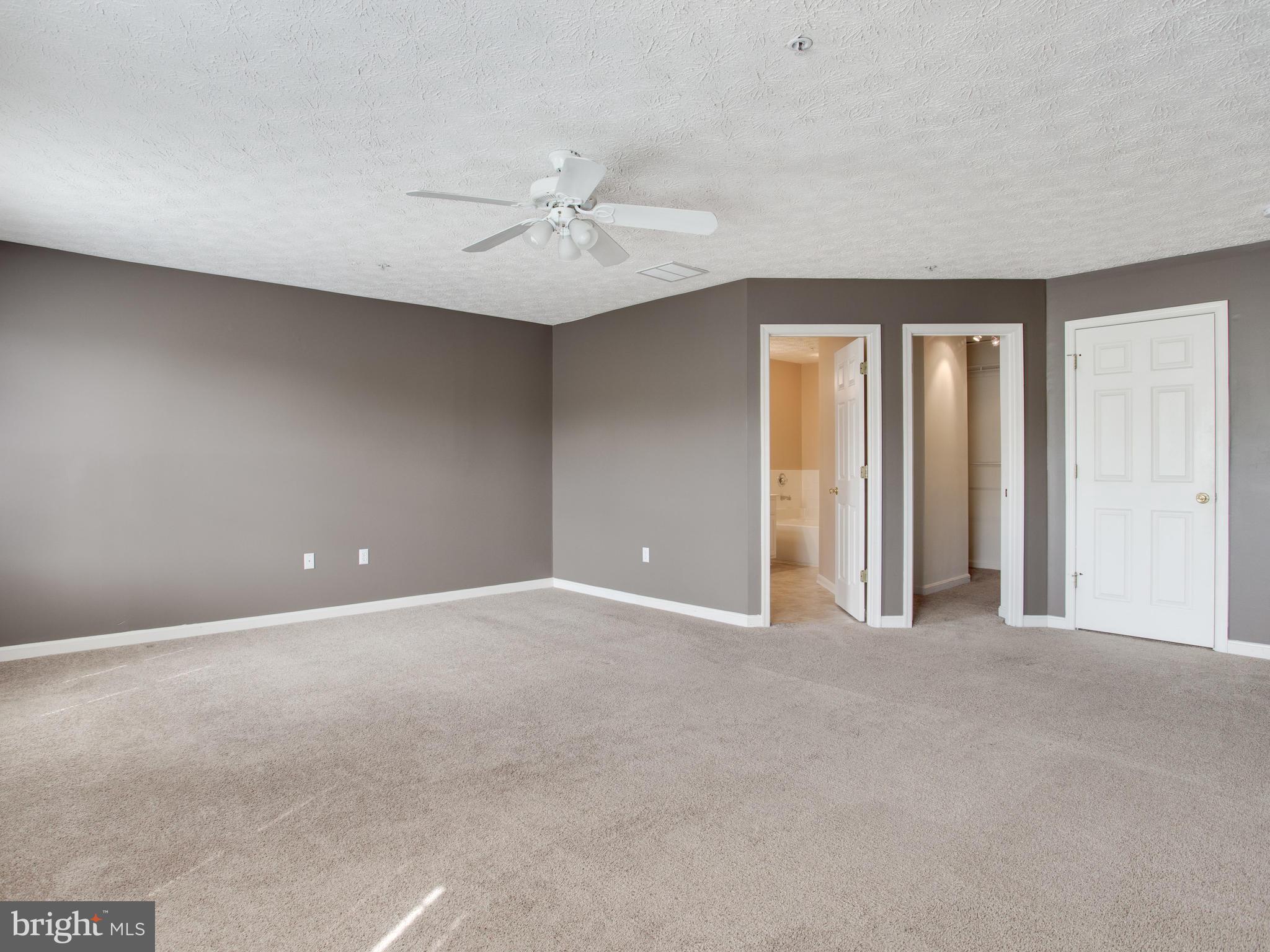 ANNAPOLIS OVERLOOK - Residential