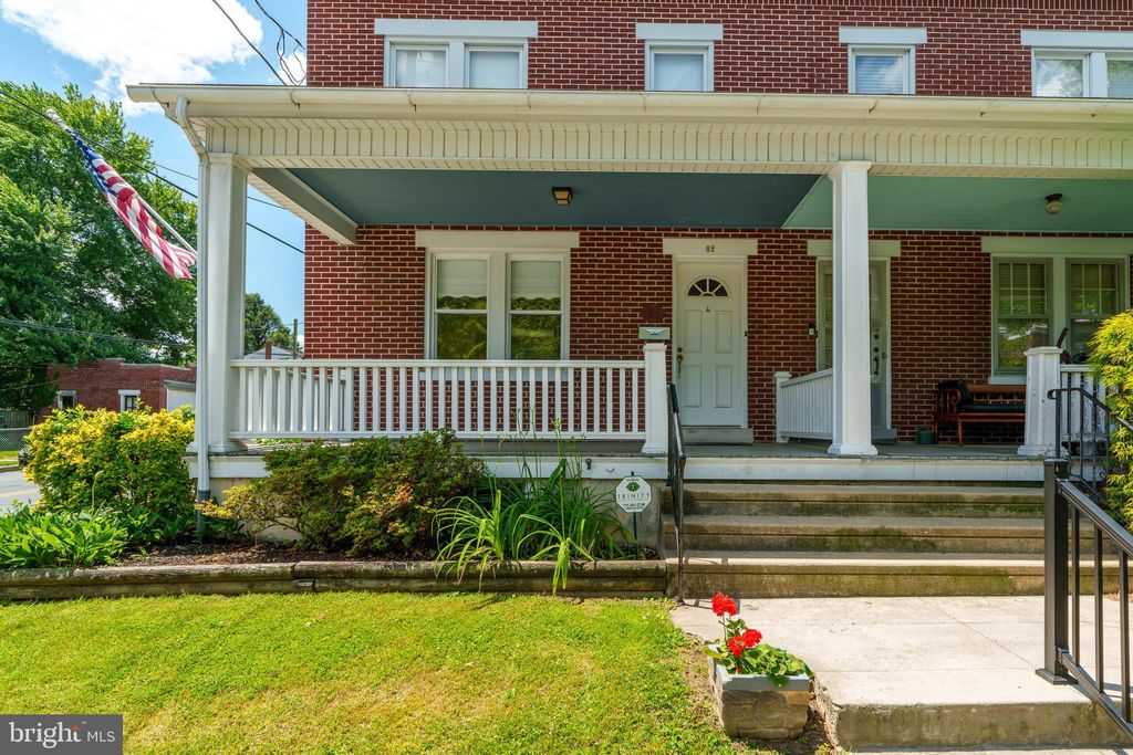 Photo of 82 S Pearl Street, Lancaster, PA 17603 (MLS # PALA2051834)