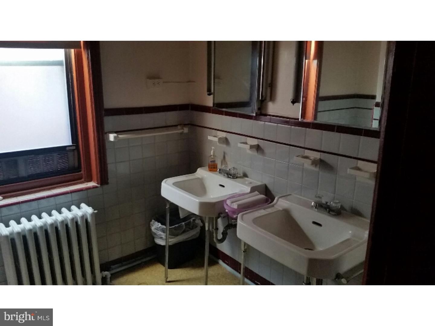 EAST PASSYUNK CROSSING - Commercial Sale