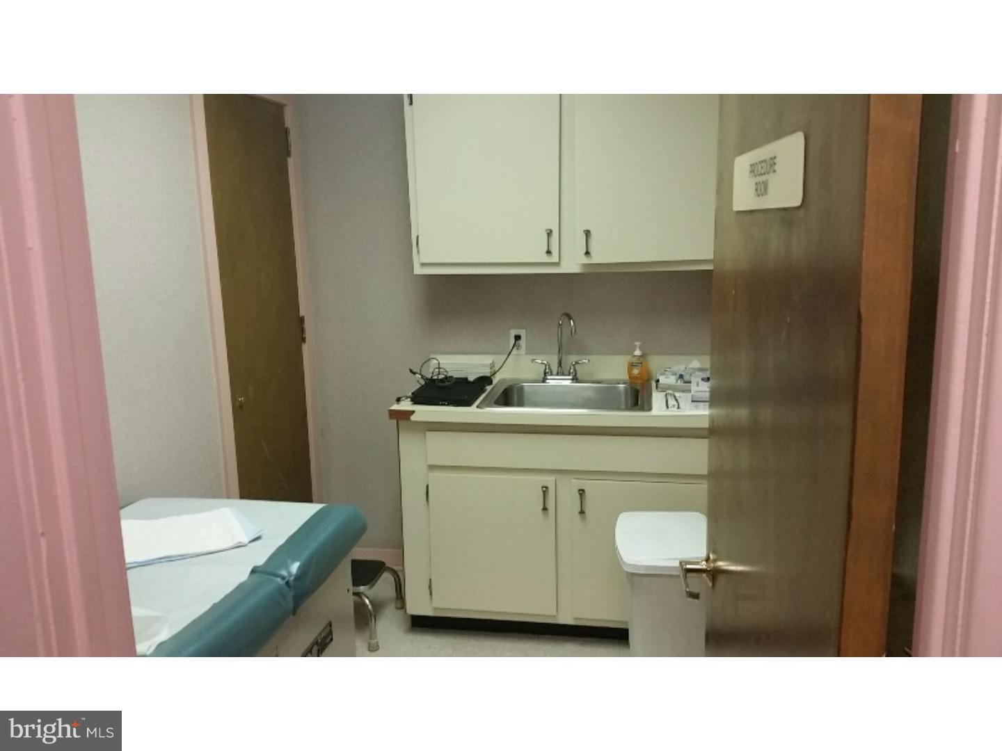 EAST PASSYUNK CROSSING - Commercial Sale