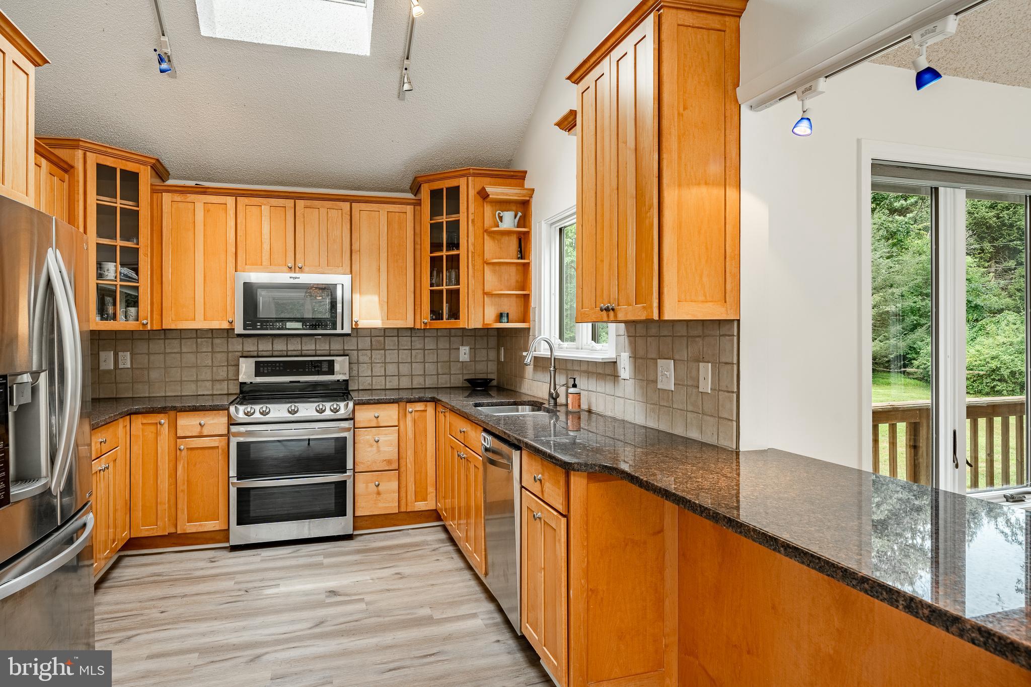 RADNOR HUNT - Residential