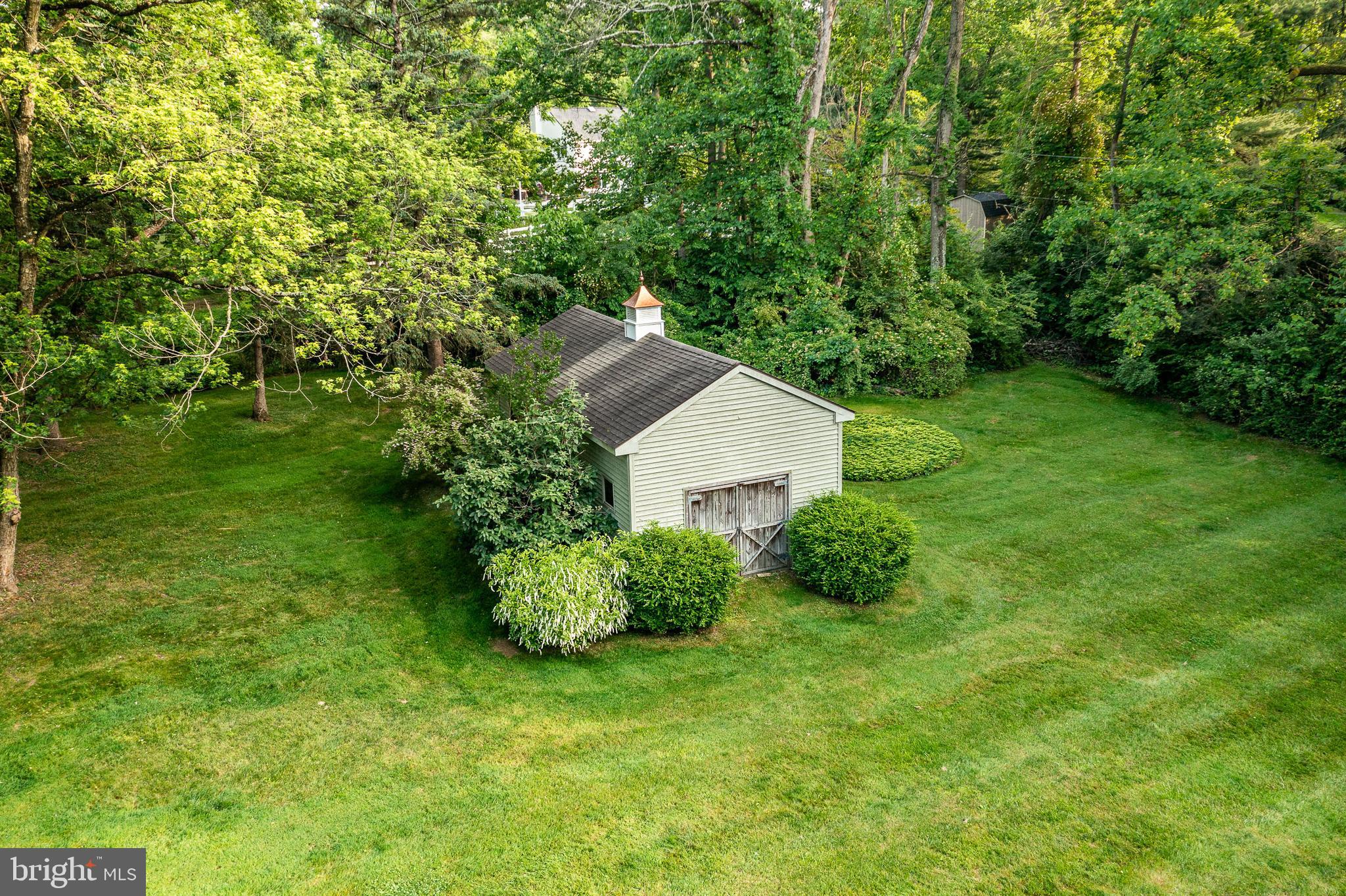 RADNOR HUNT - Residential