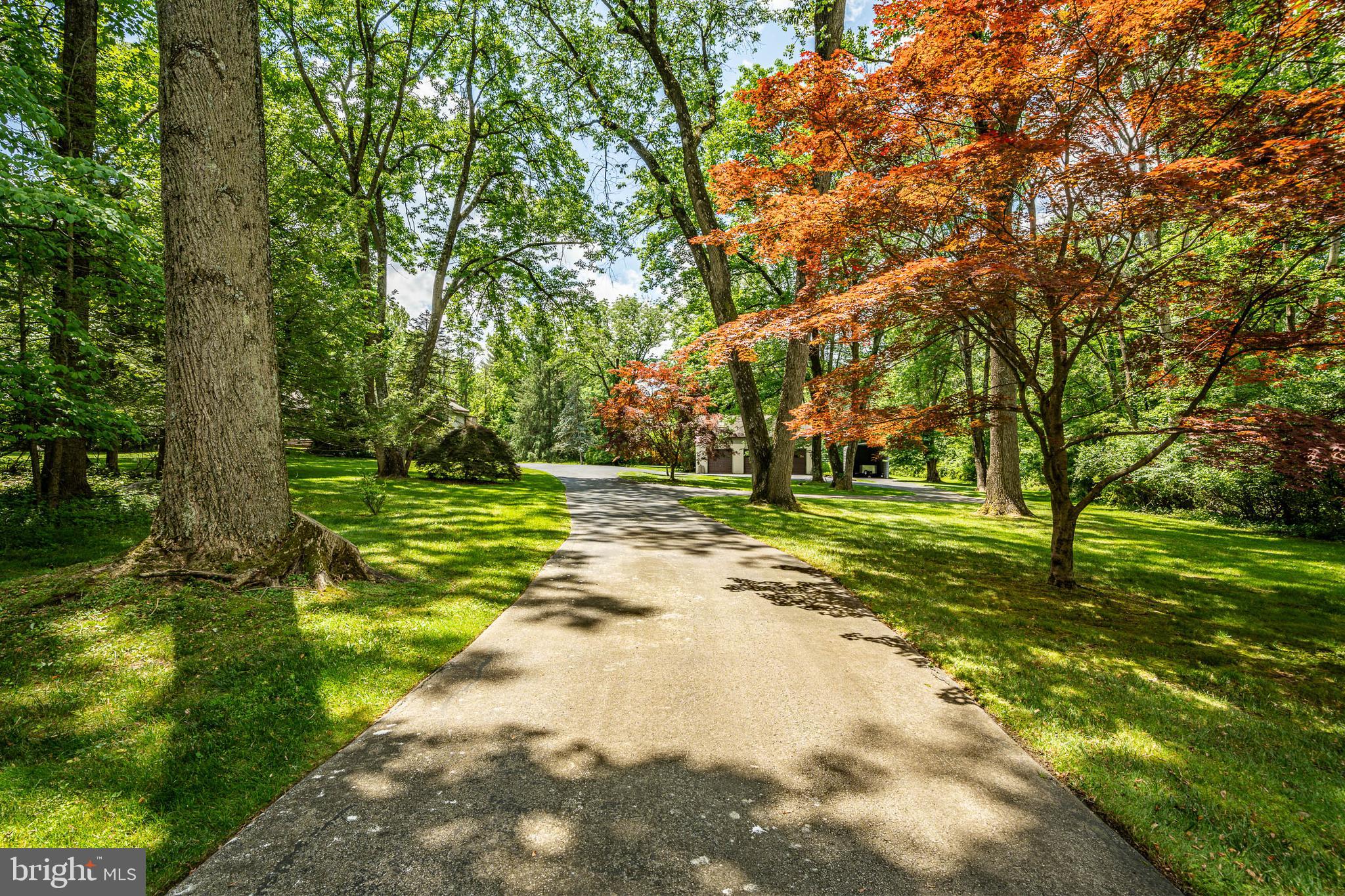 RADNOR HUNT - Residential