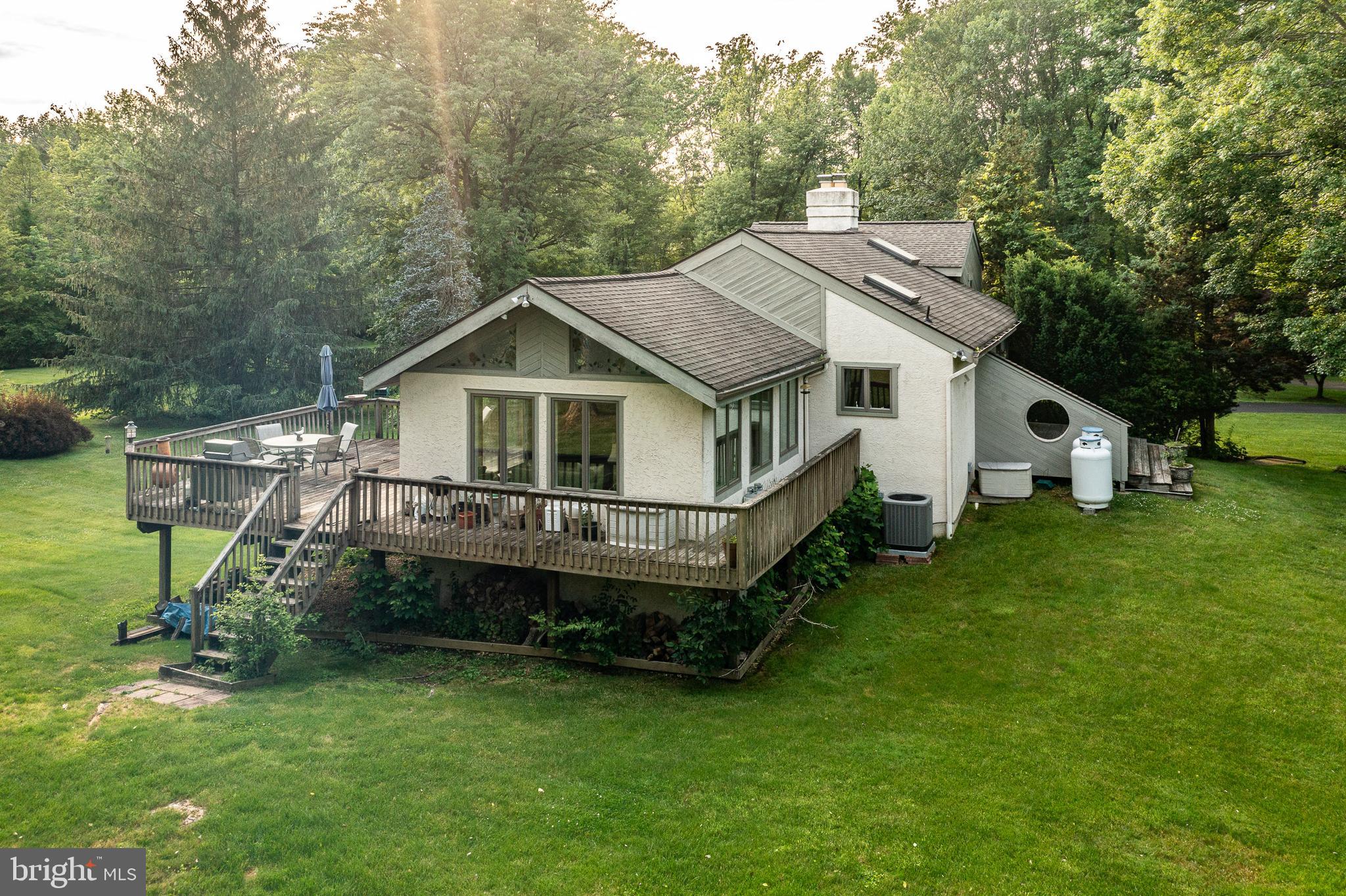 RADNOR HUNT - Residential