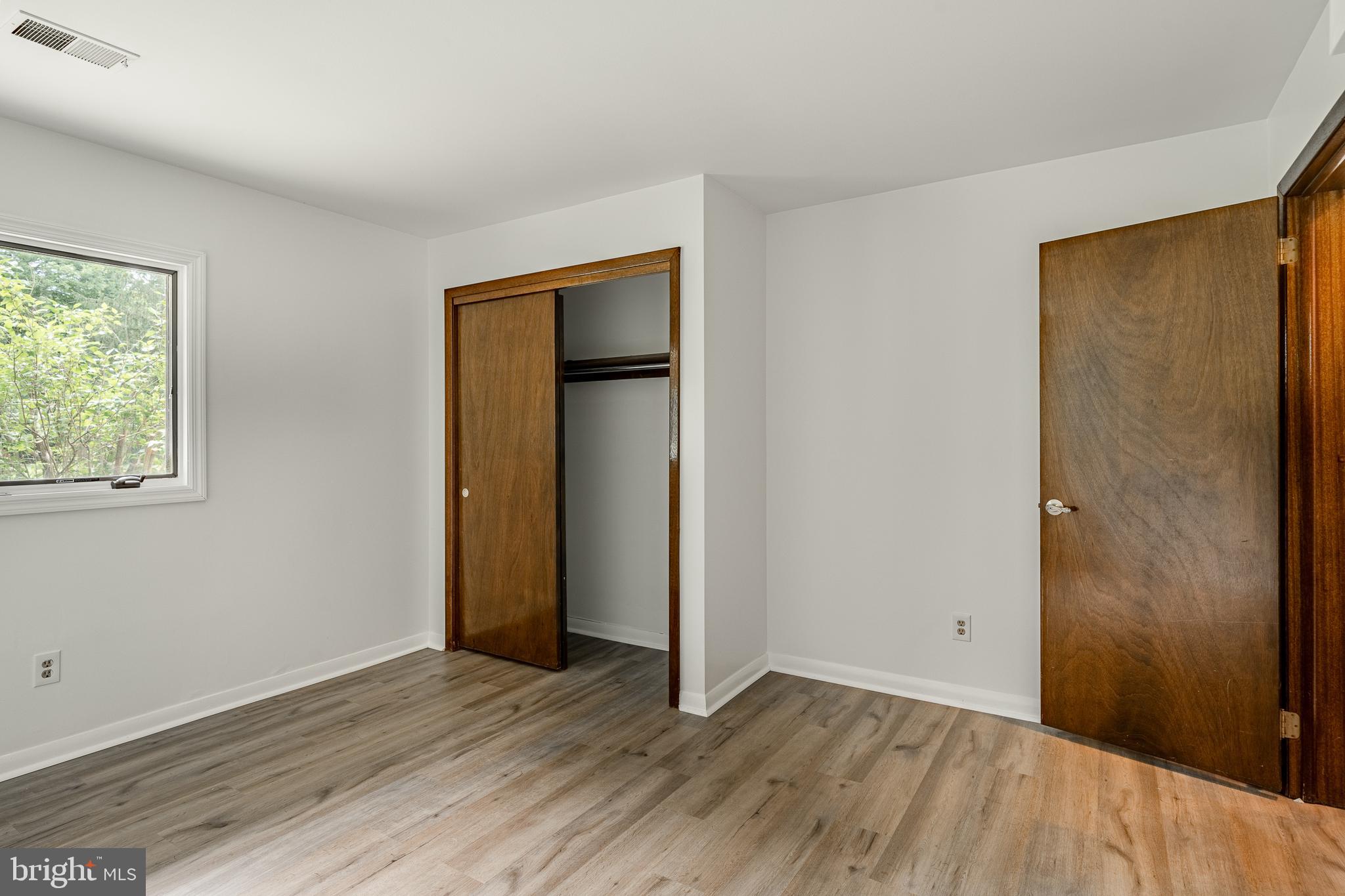 RADNOR HUNT - Residential