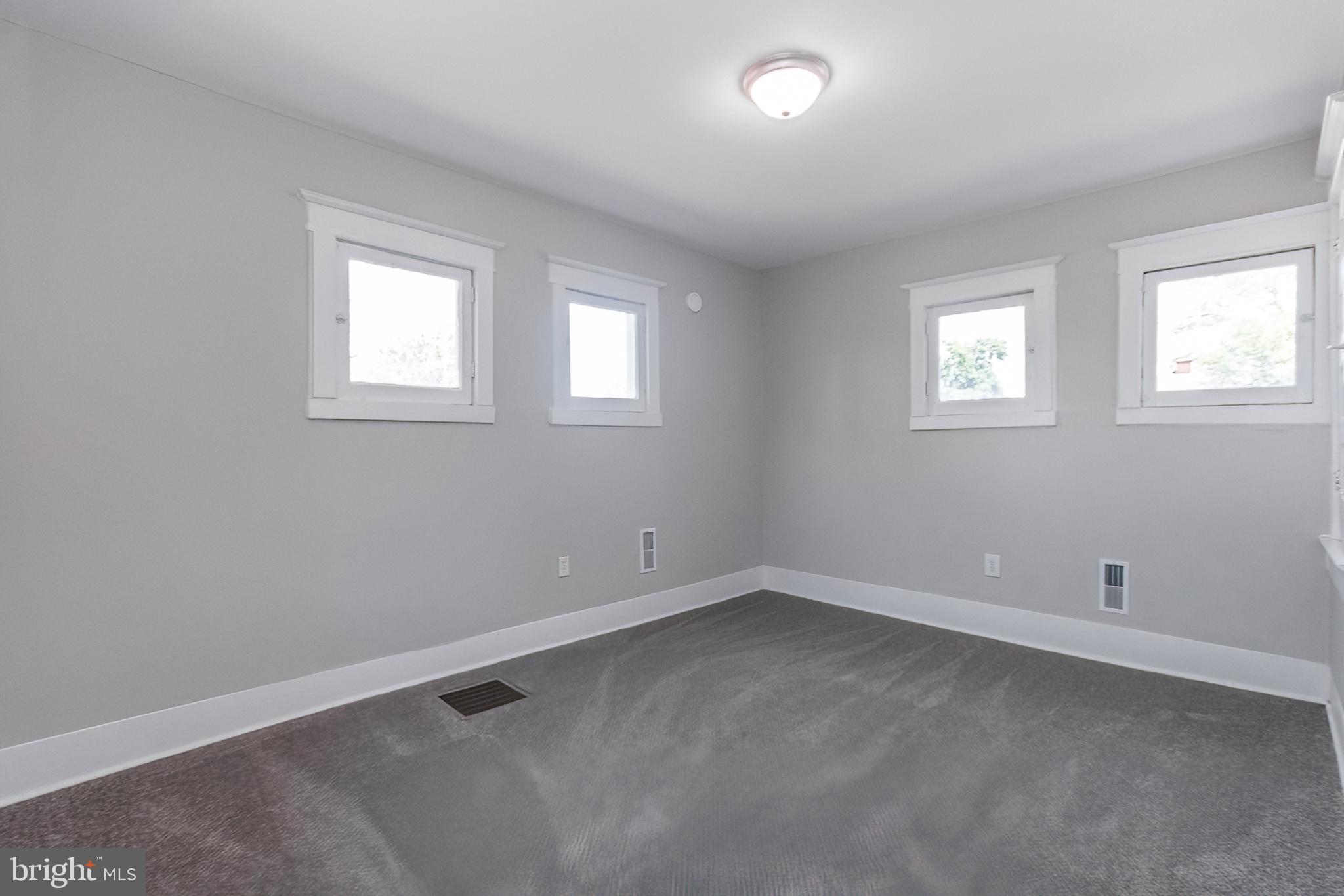 MARTINSBURG CITY - Residential