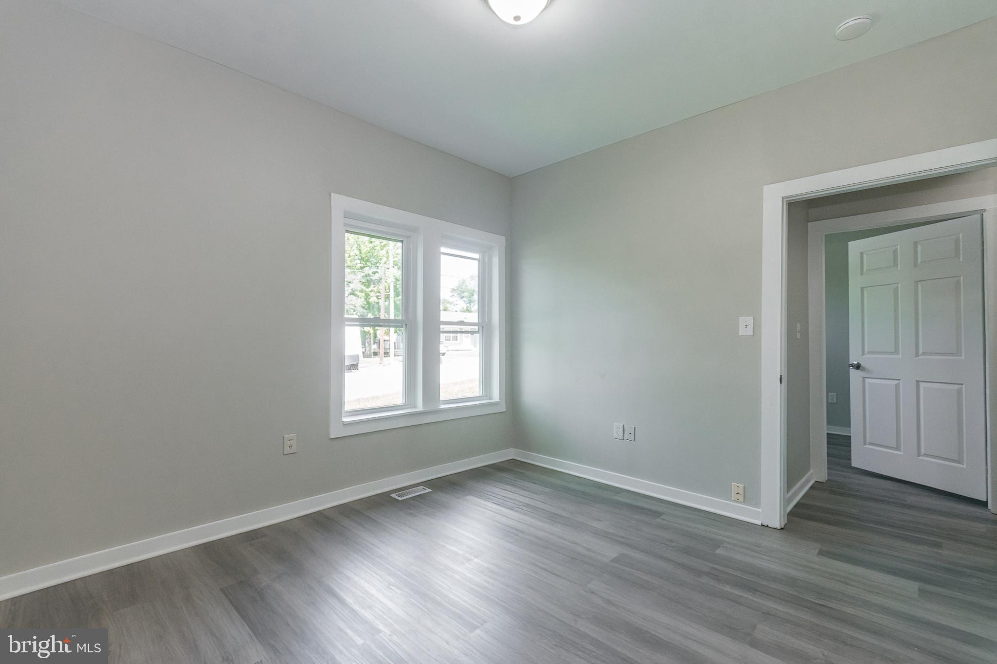 MARTINSBURG CITY - Residential