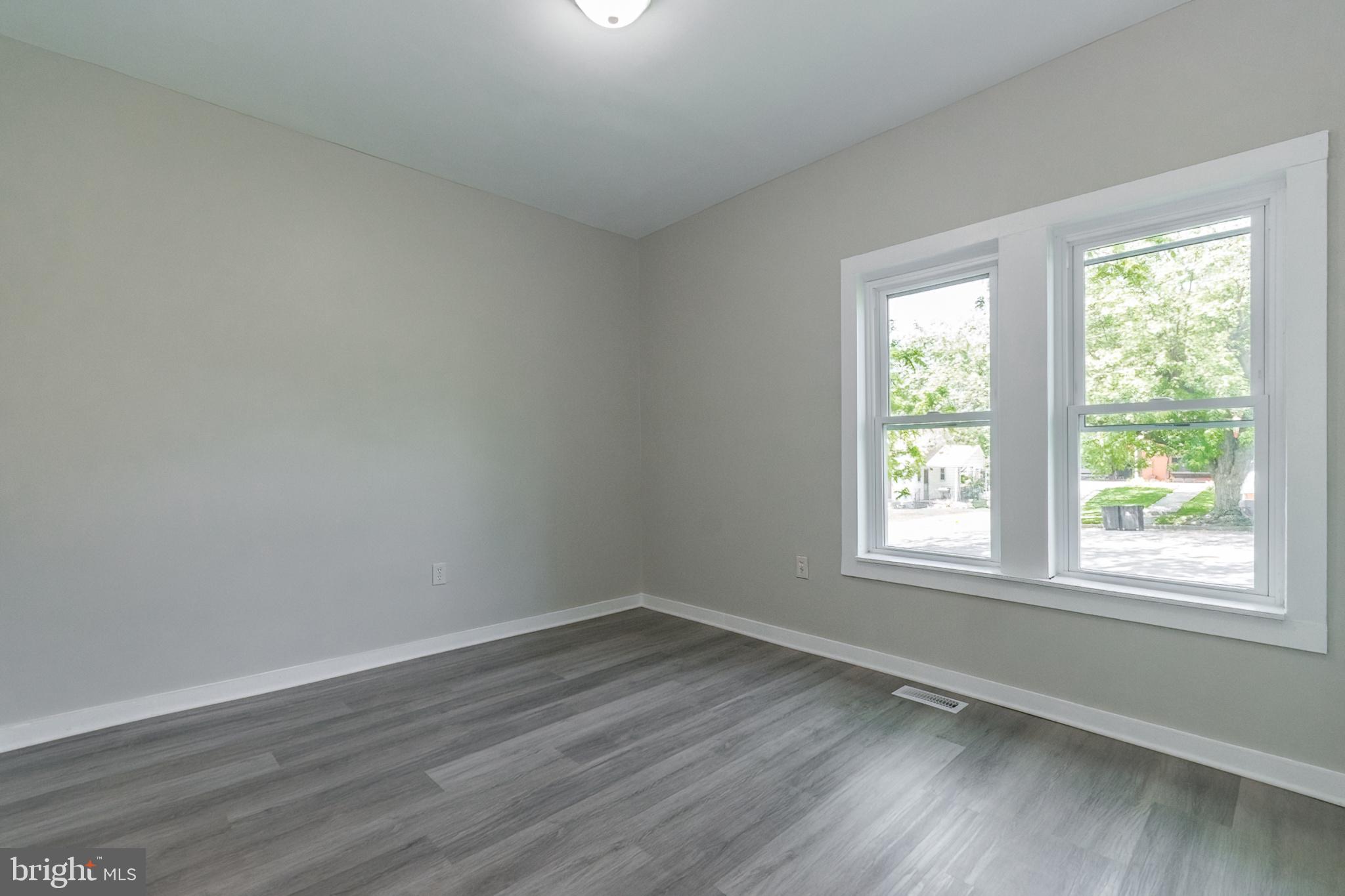 MARTINSBURG CITY - Residential