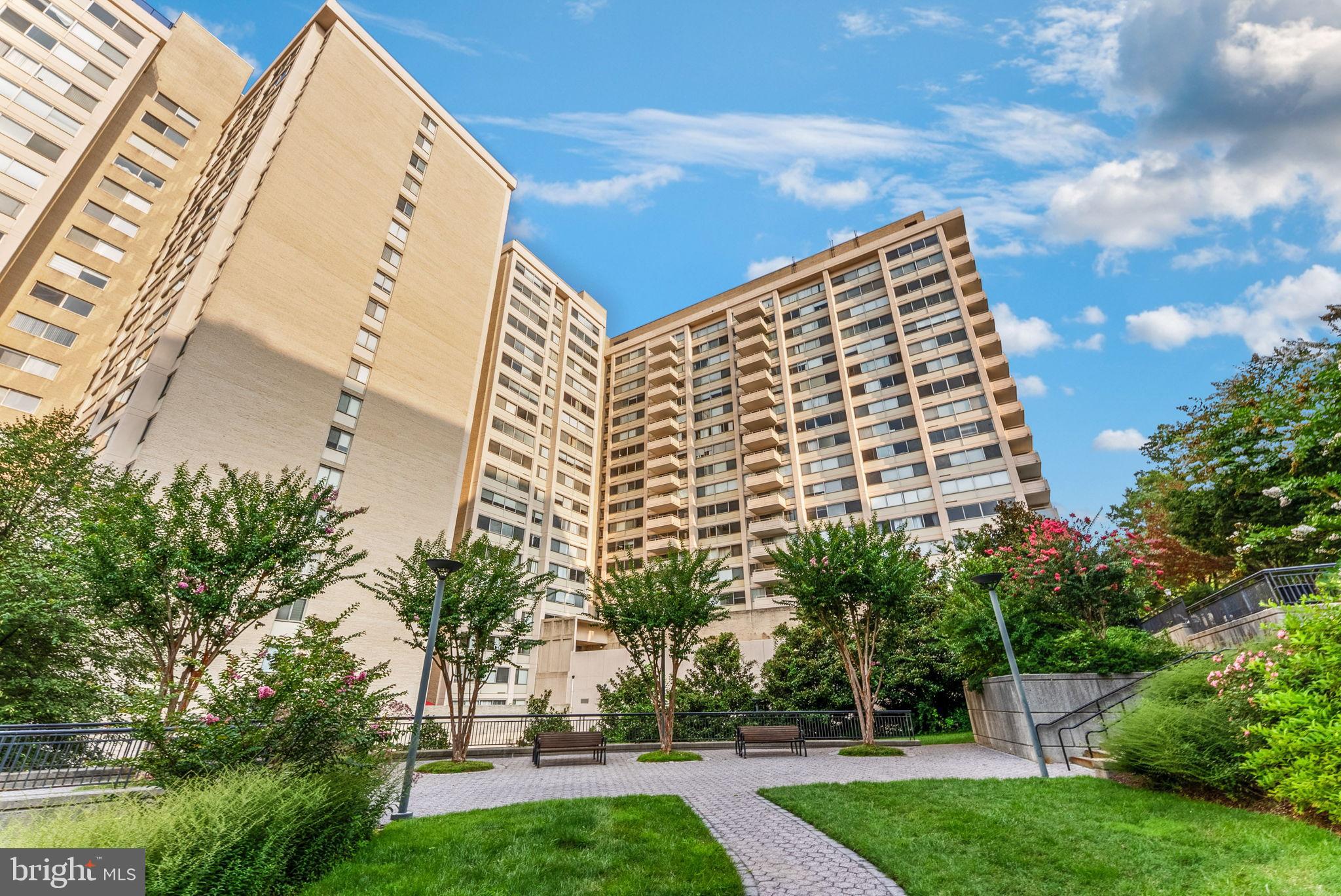 WILLOUGHBY OF CHEVY CHASE - Residential