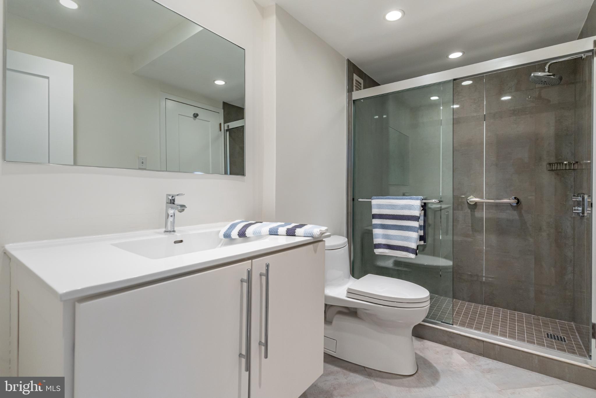 WILLOUGHBY OF CHEVY CHASE - Residential