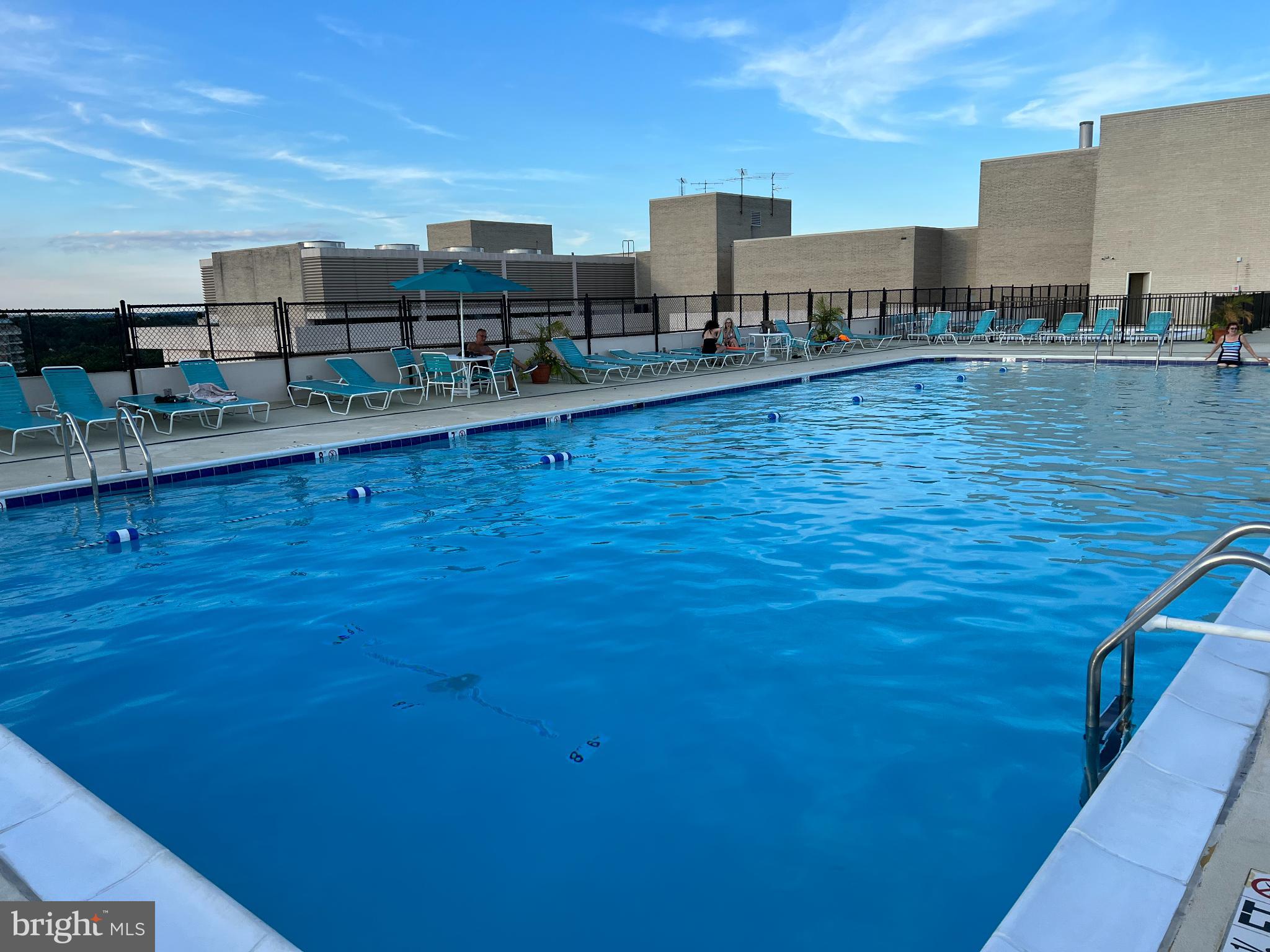 WILLOUGHBY OF CHEVY CHASE - Residential