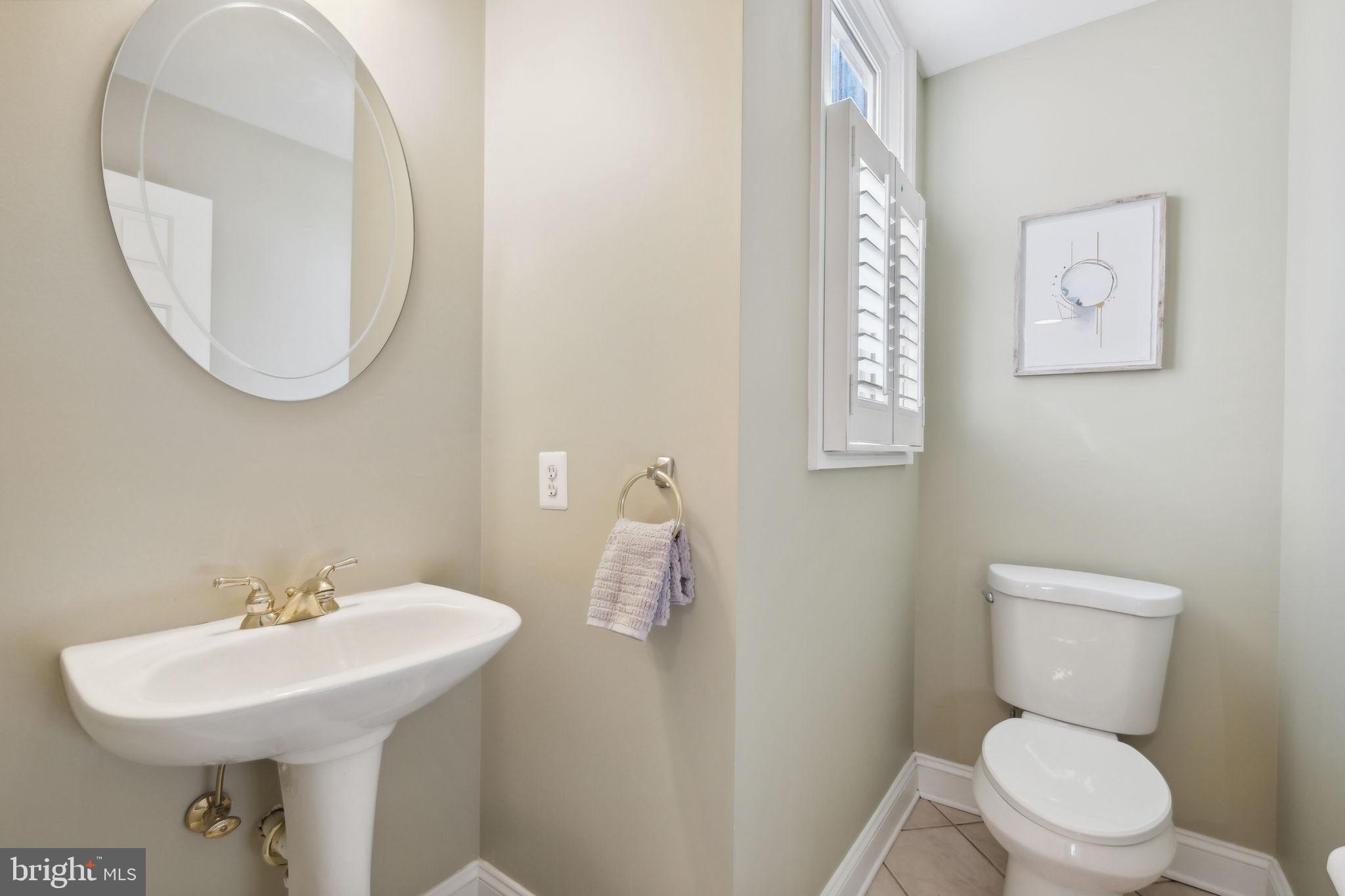 KING FARM WATKINS POND - Residential