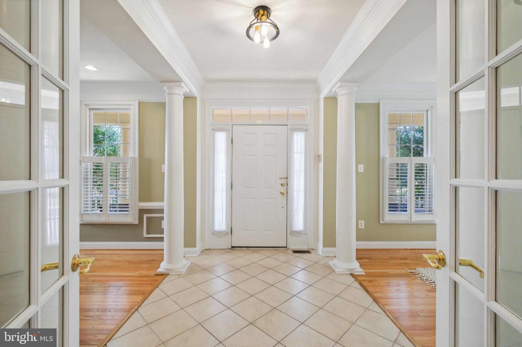 KING FARM WATKINS POND - Residential