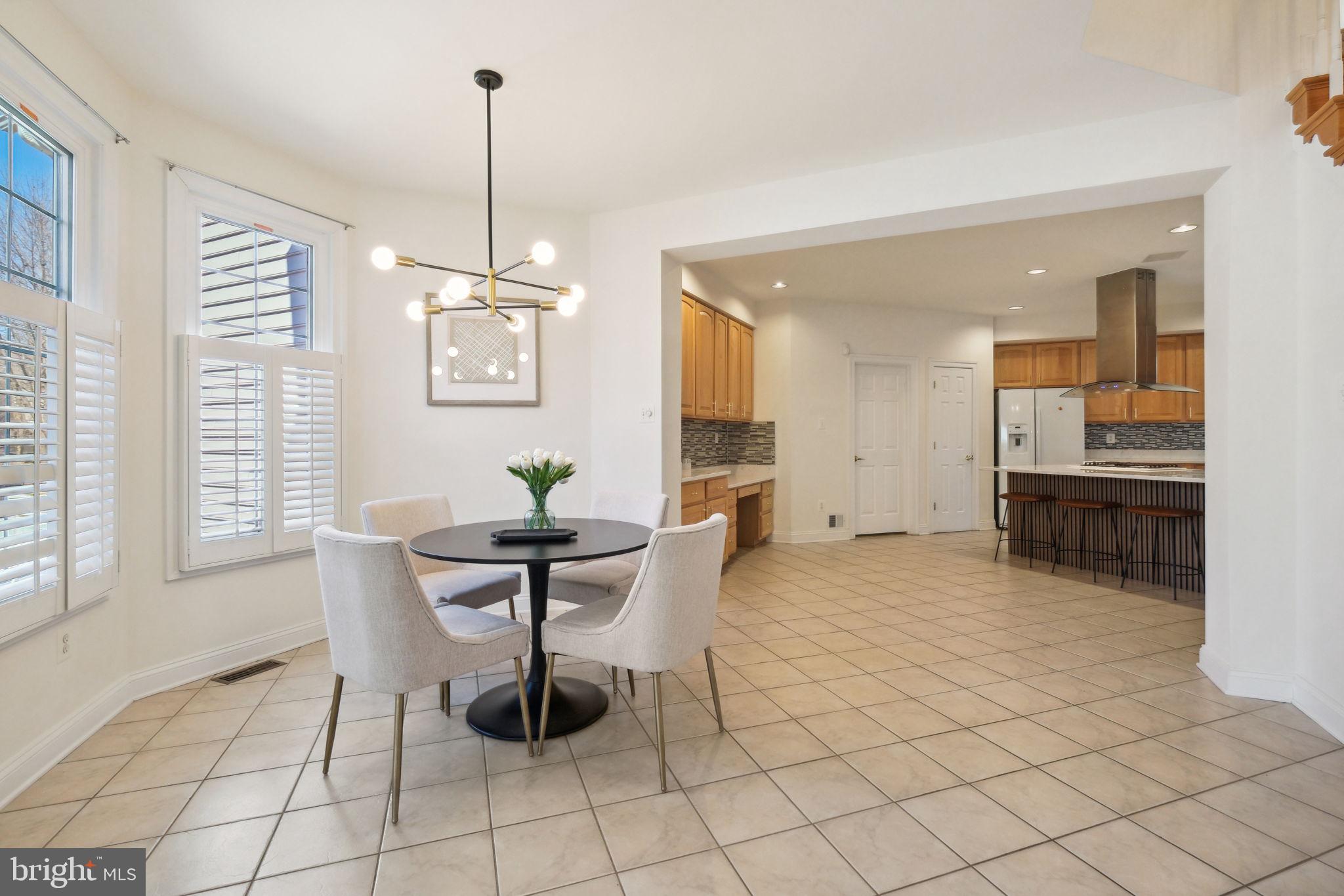 KING FARM WATKINS POND - Residential