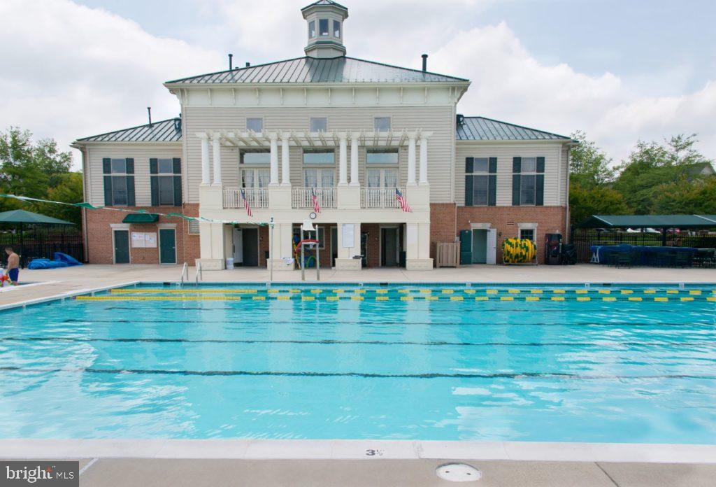 KING FARM WATKINS POND - Residential