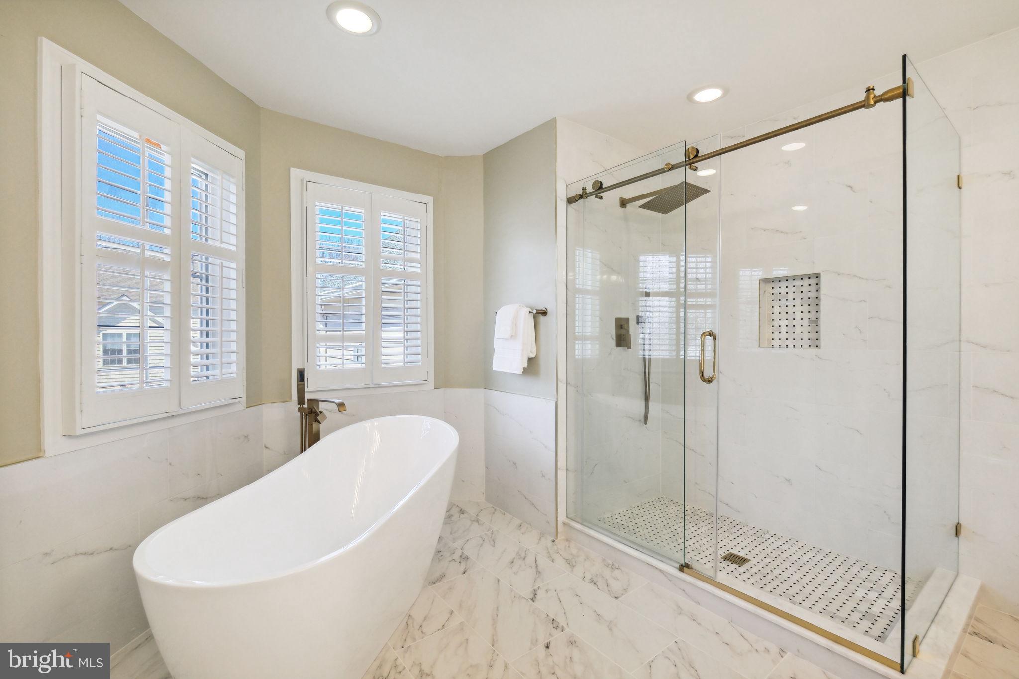 KING FARM WATKINS POND - Residential