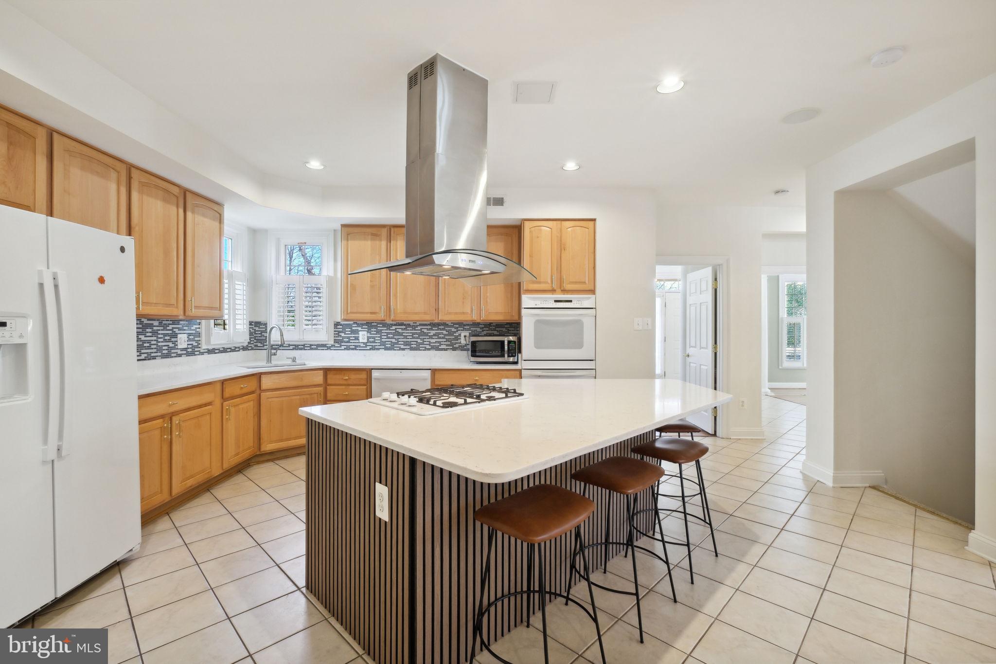 203 SADDLE RIDGE CIRCLE