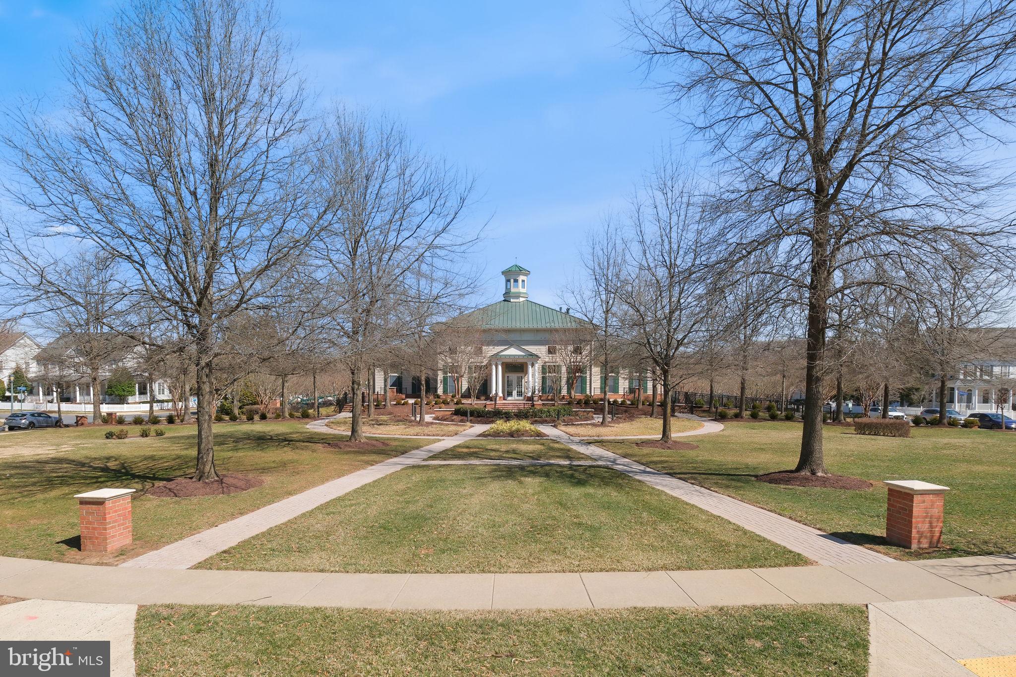 KING FARM WATKINS POND - Residential