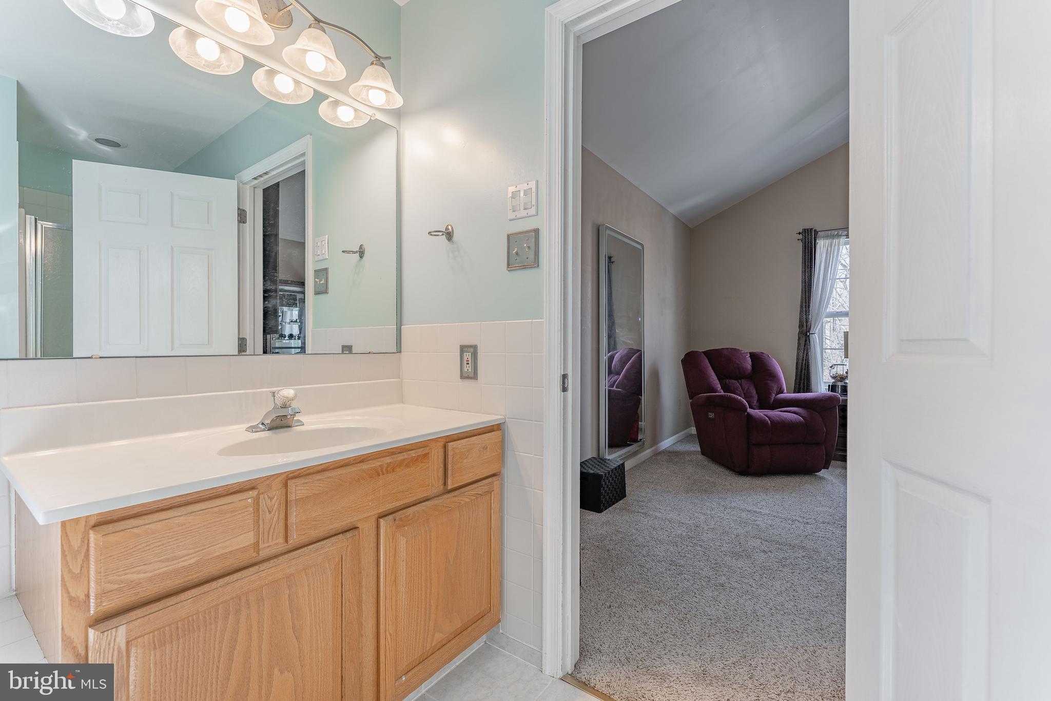 YORKTOWN - Residential