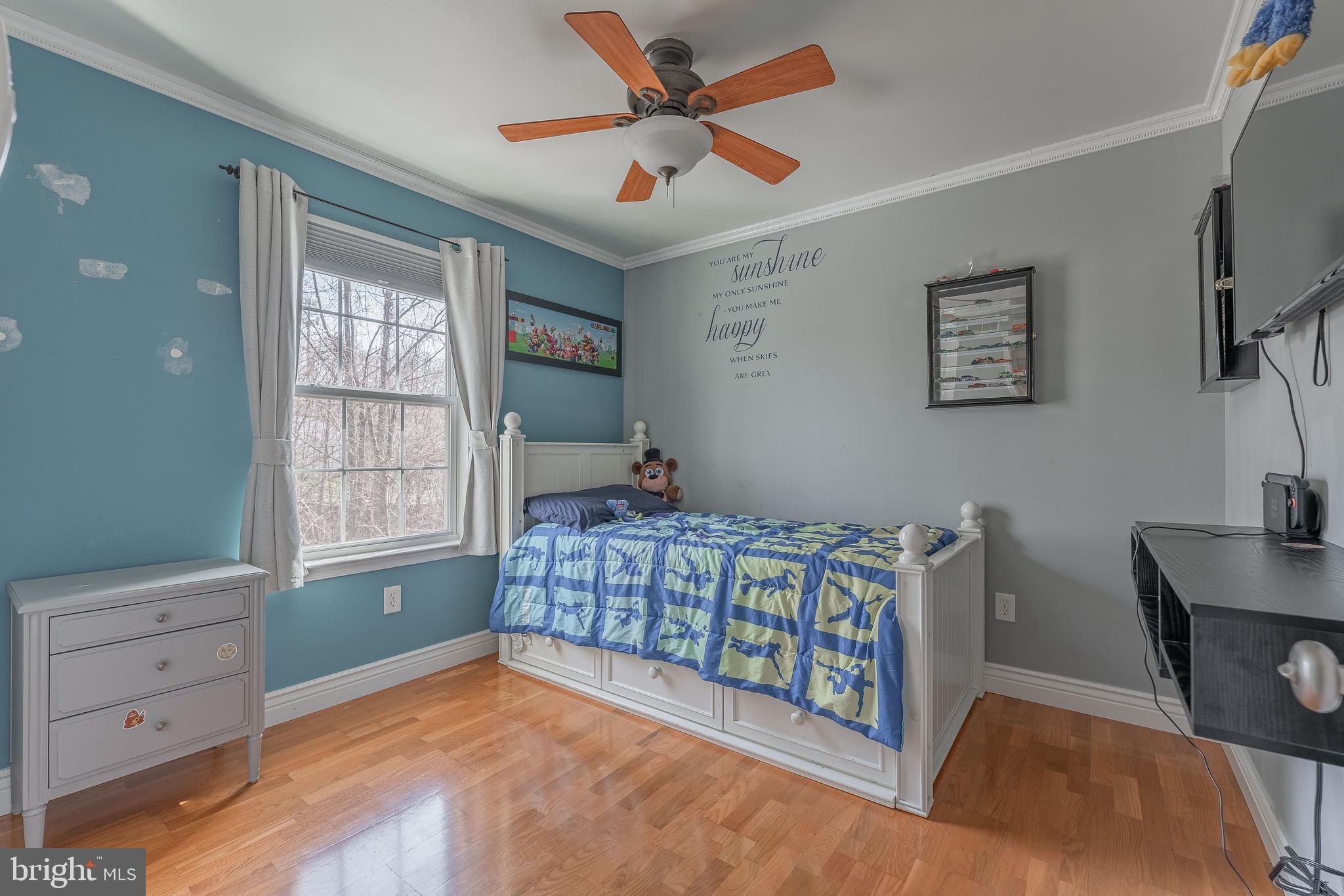 YORKTOWN - Residential