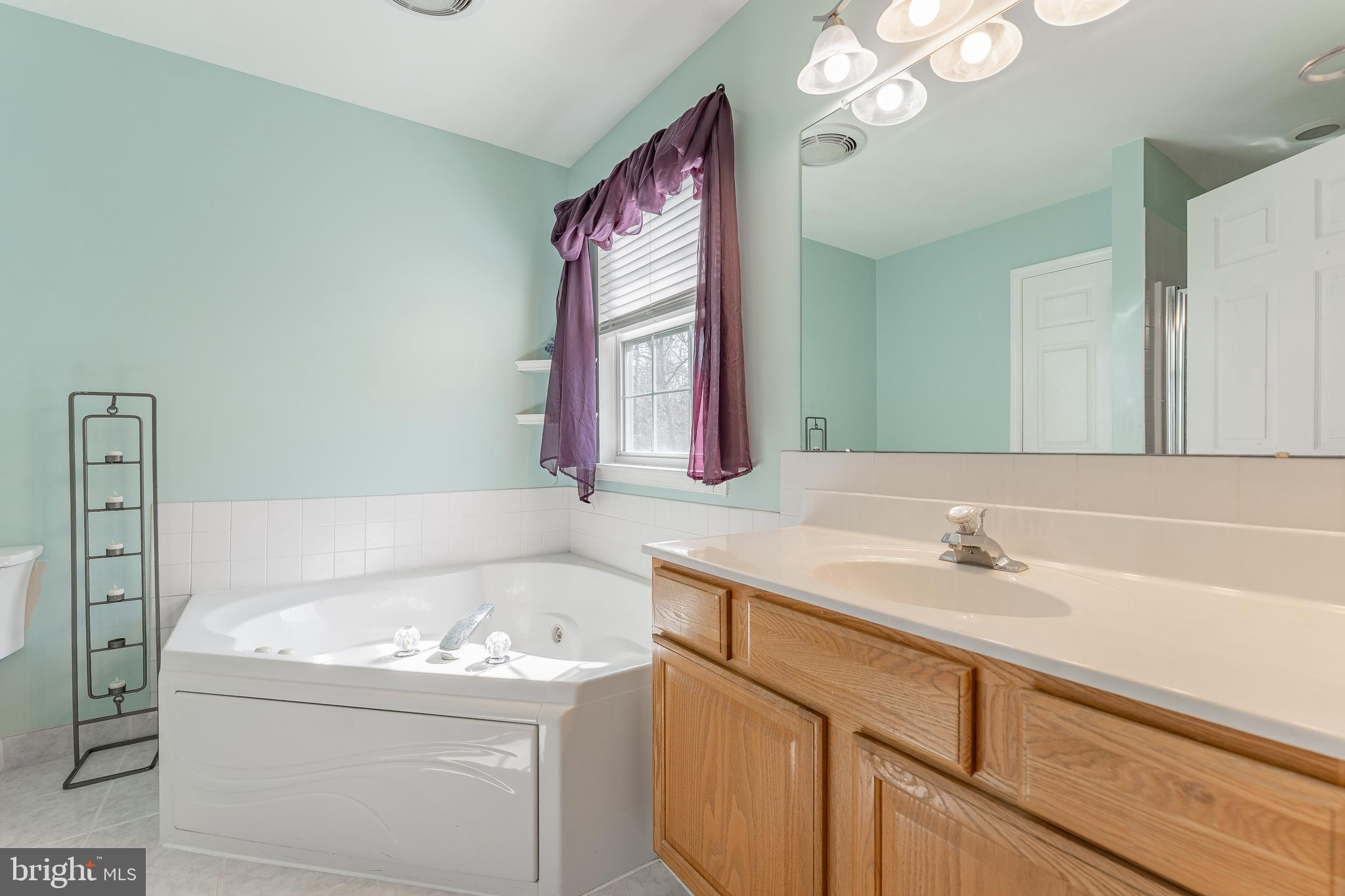 YORKTOWN - Residential