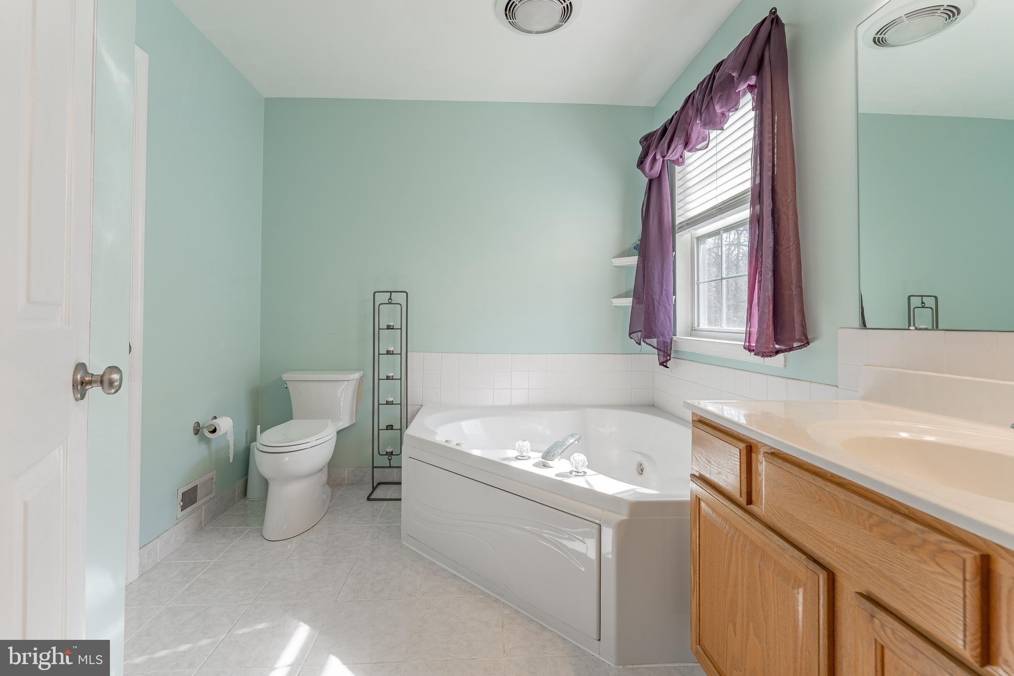 YORKTOWN - Residential