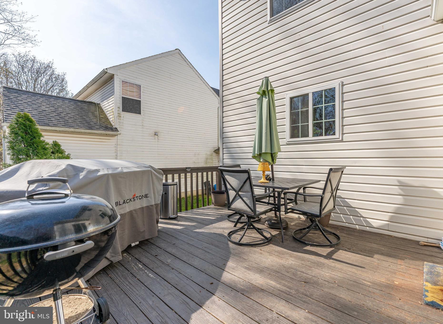 YORKTOWN - Residential