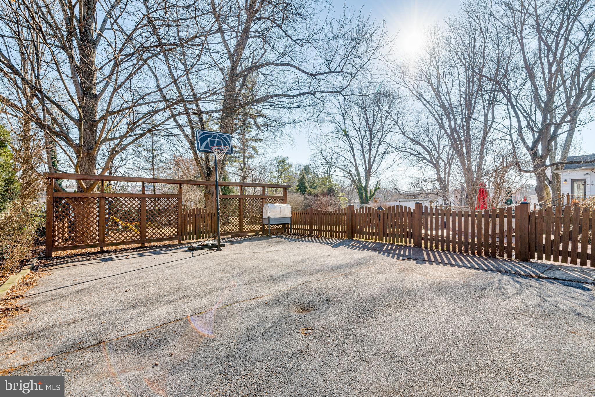 GLYNDON - Residential