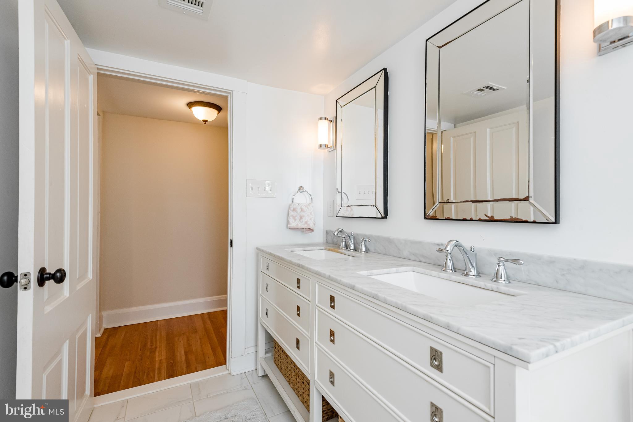 GLYNDON - Residential