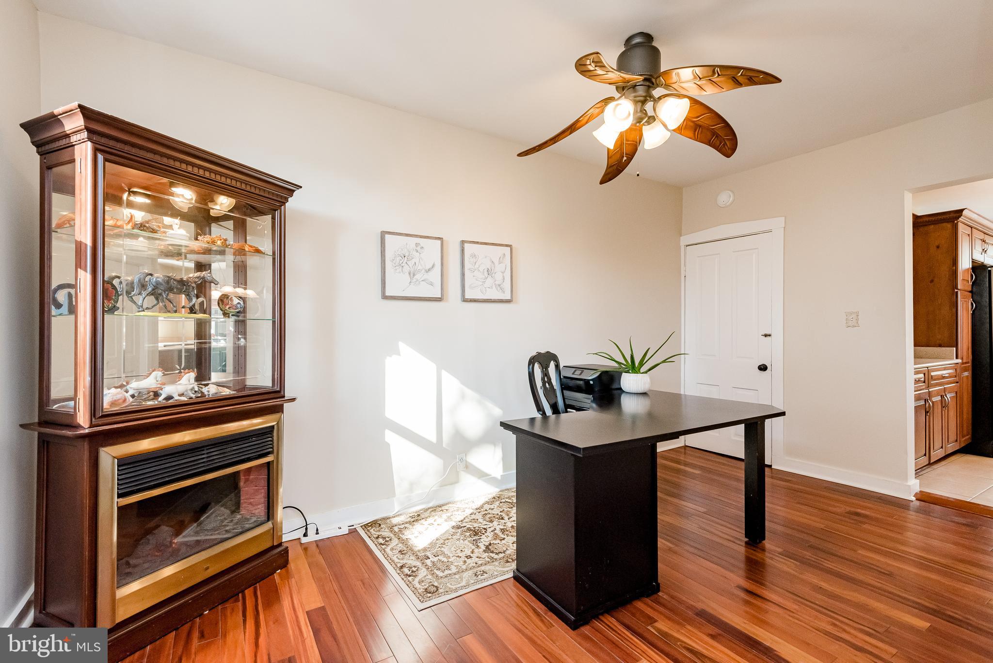 GLYNDON - Residential