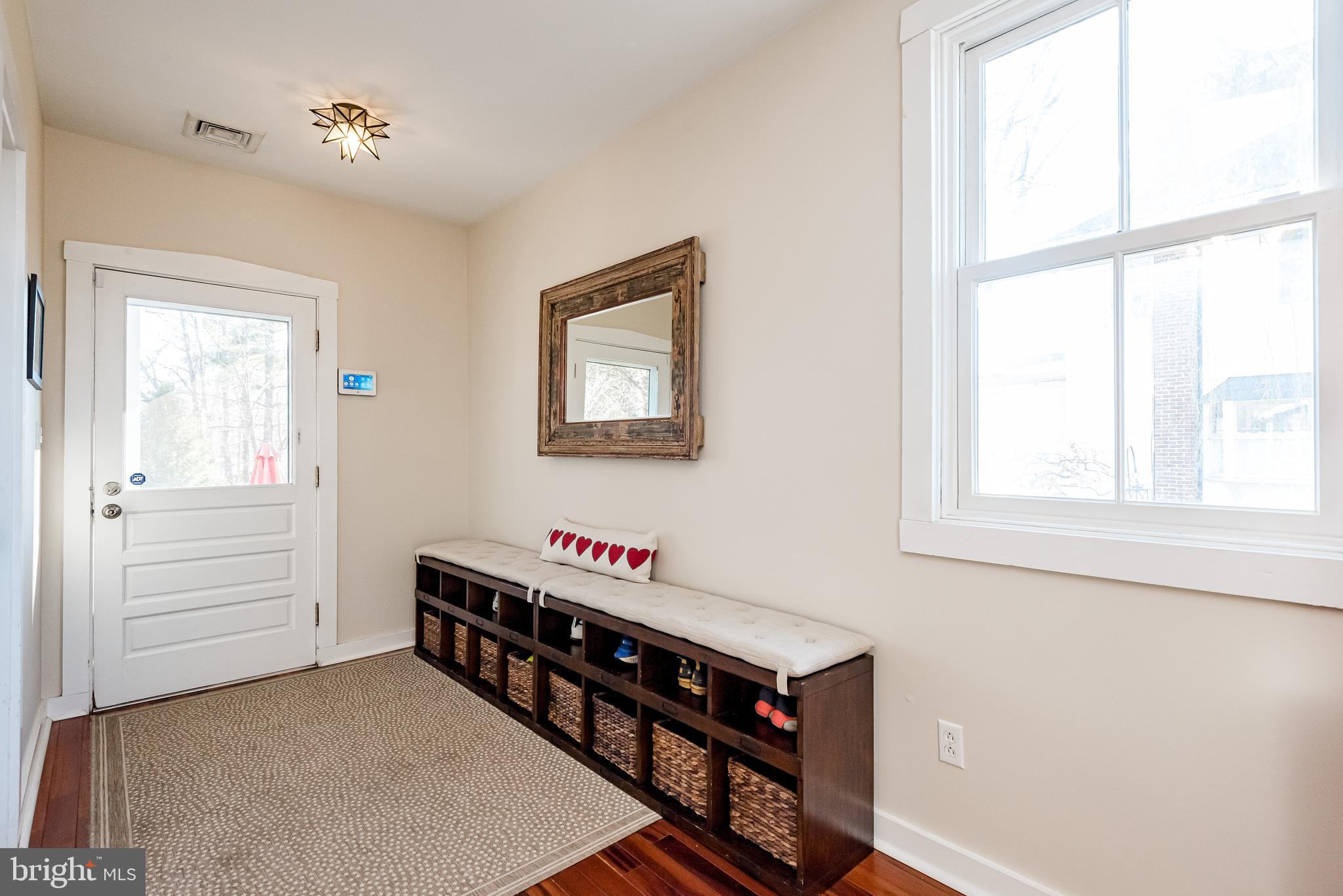 GLYNDON - Residential