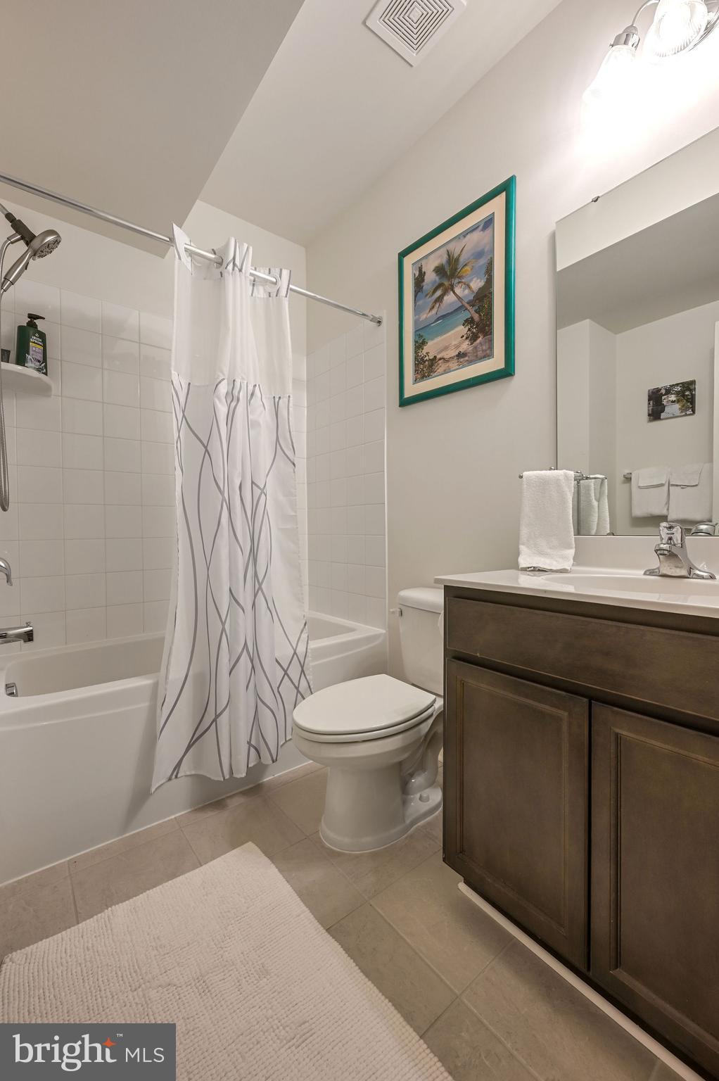 GRIFFITH LAKE ESTATES - Residential