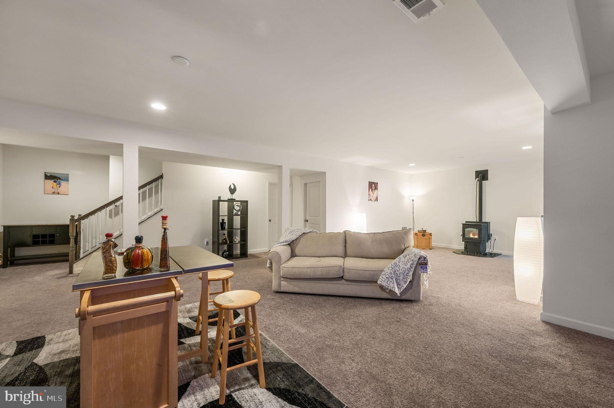 GRIFFITH LAKE ESTATES - Residential