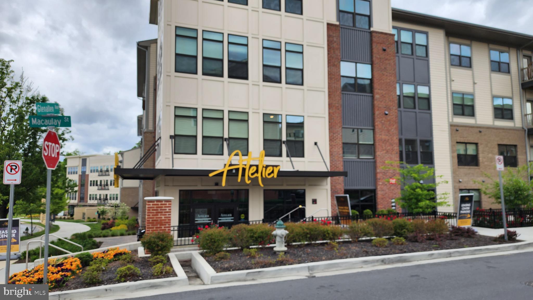 GLENMONT METROCENTRE - Residential Lease