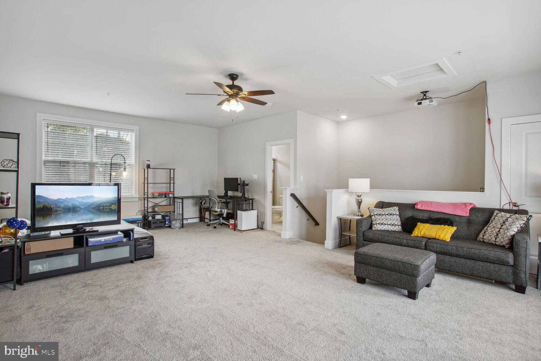 GLENMONT METROCENTRE - Residential Lease