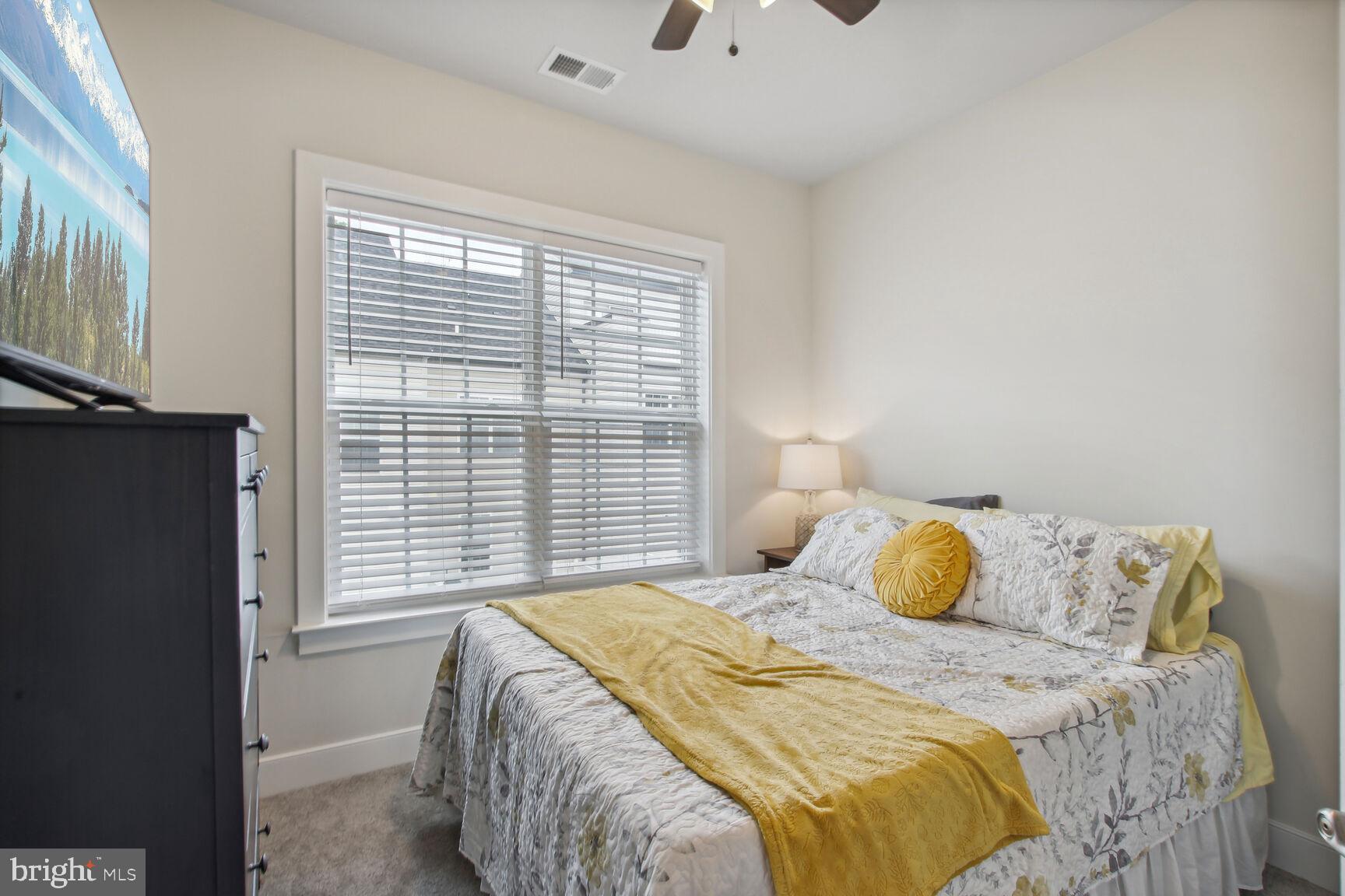 GLENMONT METROCENTRE - Residential Lease