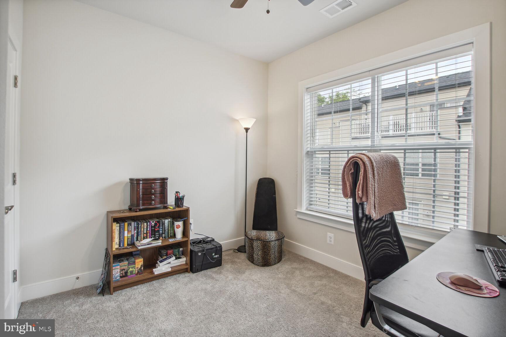 GLENMONT METROCENTRE - Residential Lease