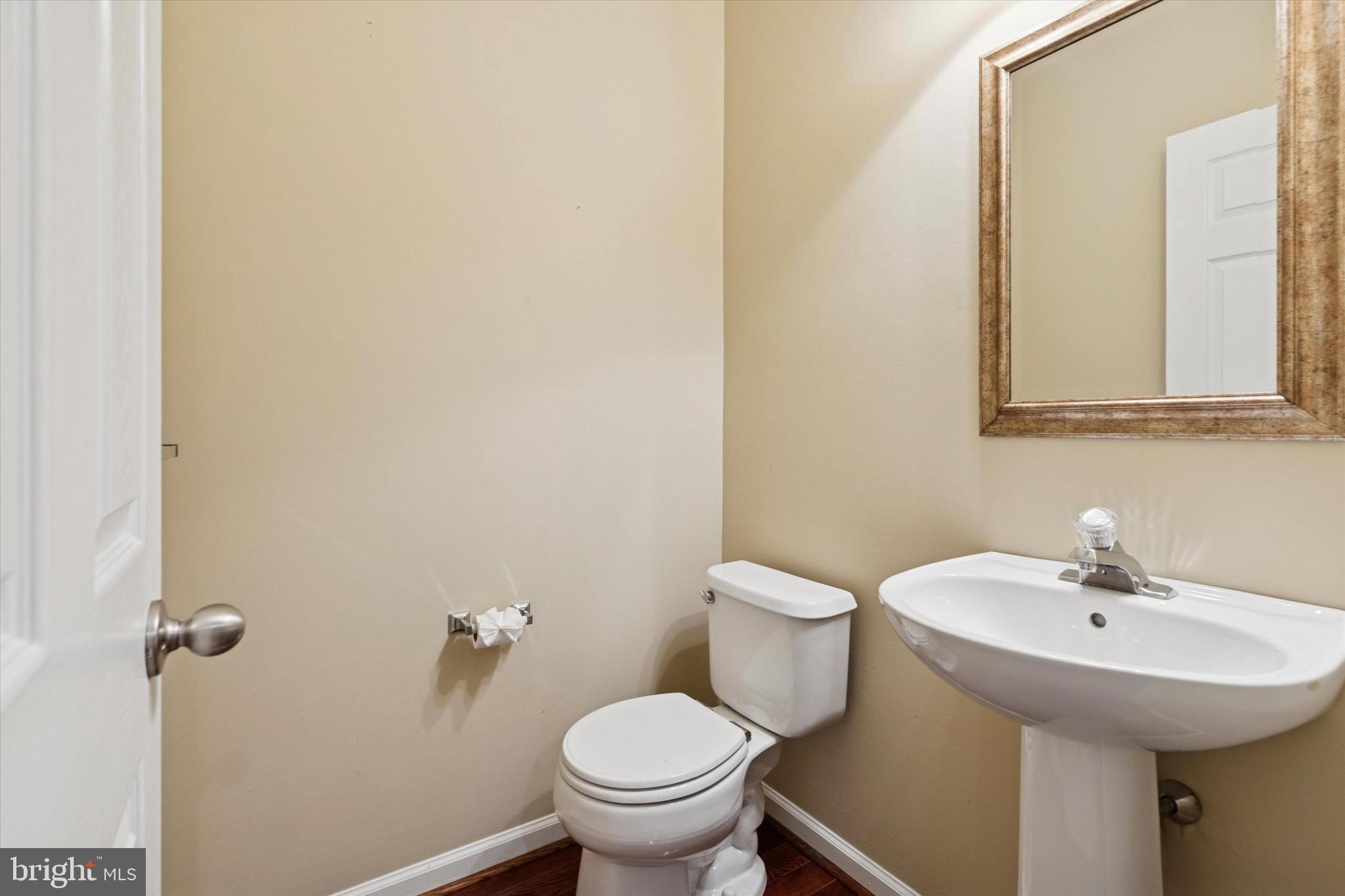 OAKWOOD AT PLYMOUT - Residential