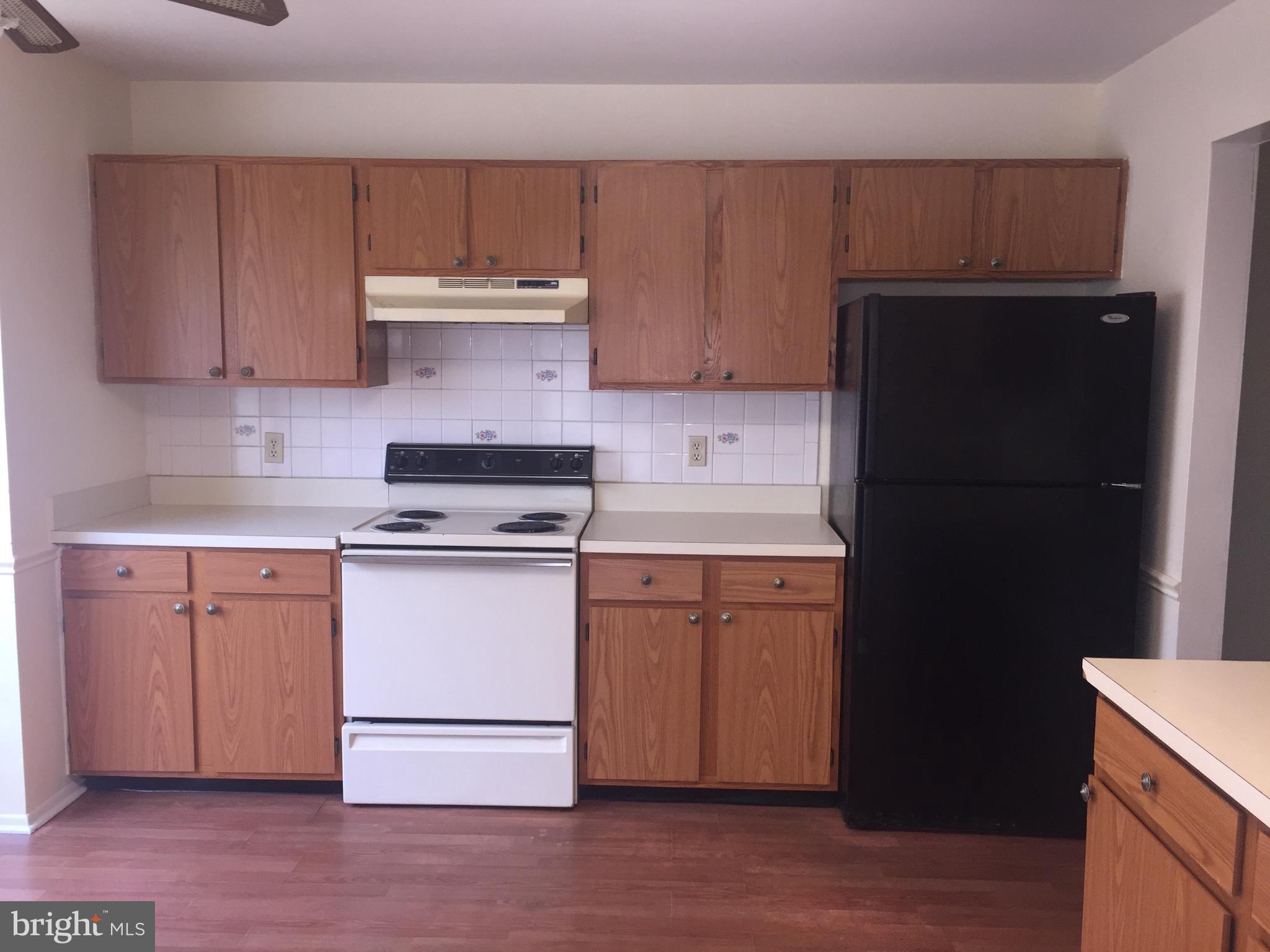 WOODSHIRE VILLAGE - Residential Lease