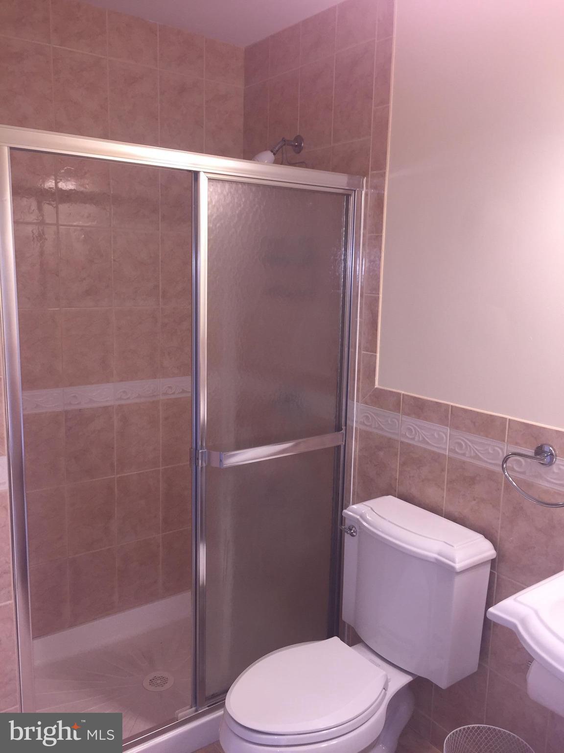 WOODSHIRE VILLAGE - Residential Lease