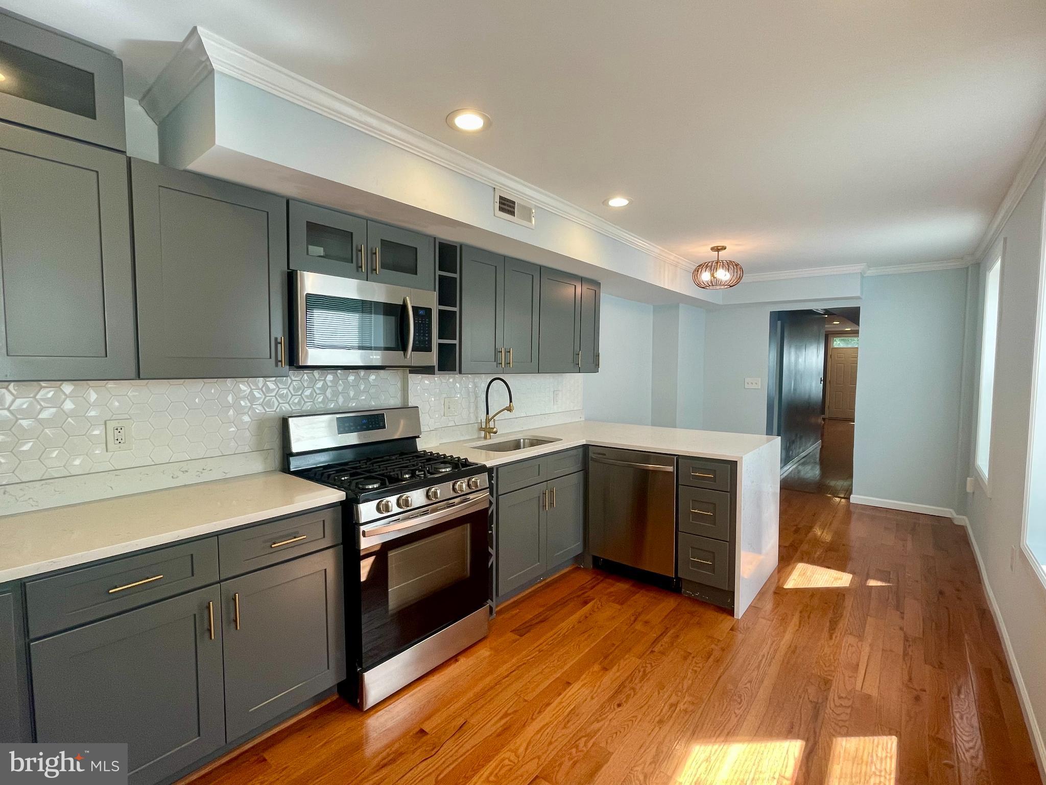 FELLS POINT HISTORIC DISTRICT - Residential Lease